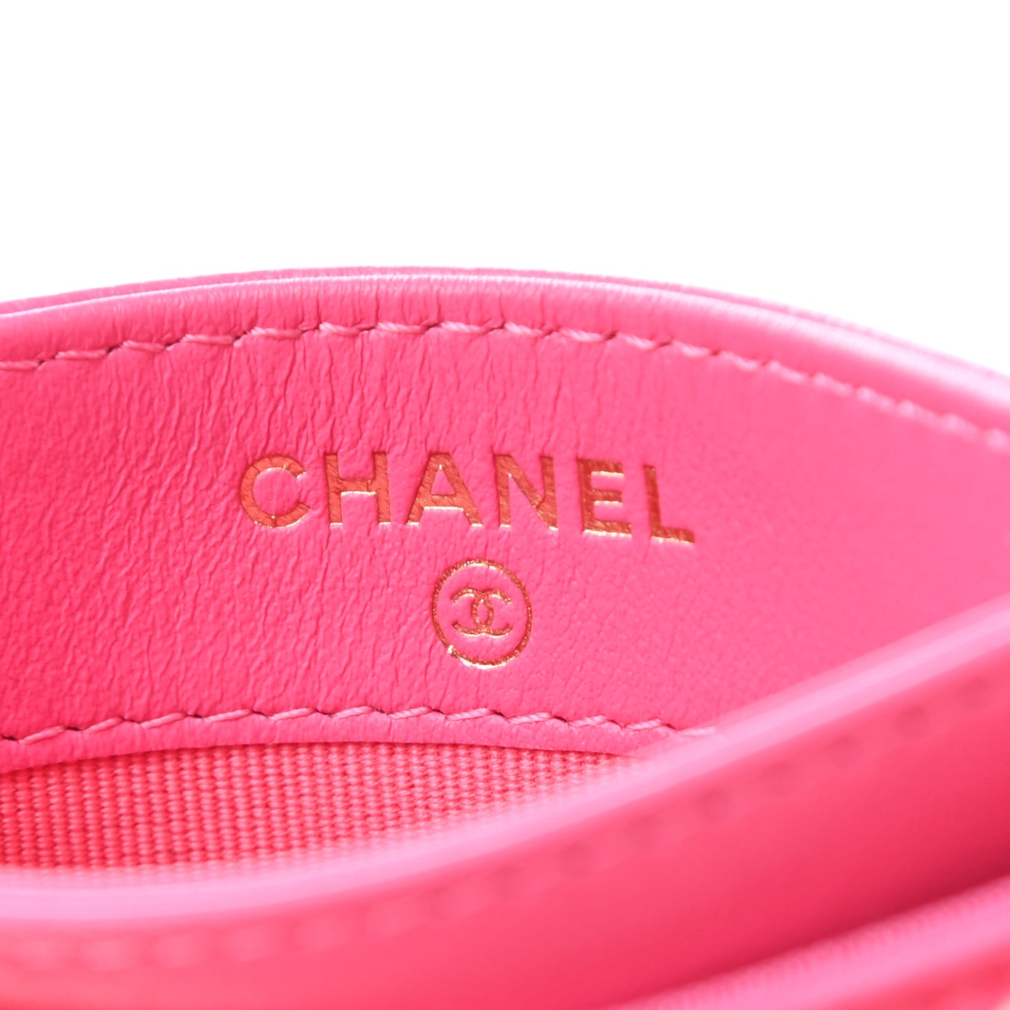 Lambskin Quilted Chanel 19 Card Holder Dark Pink
