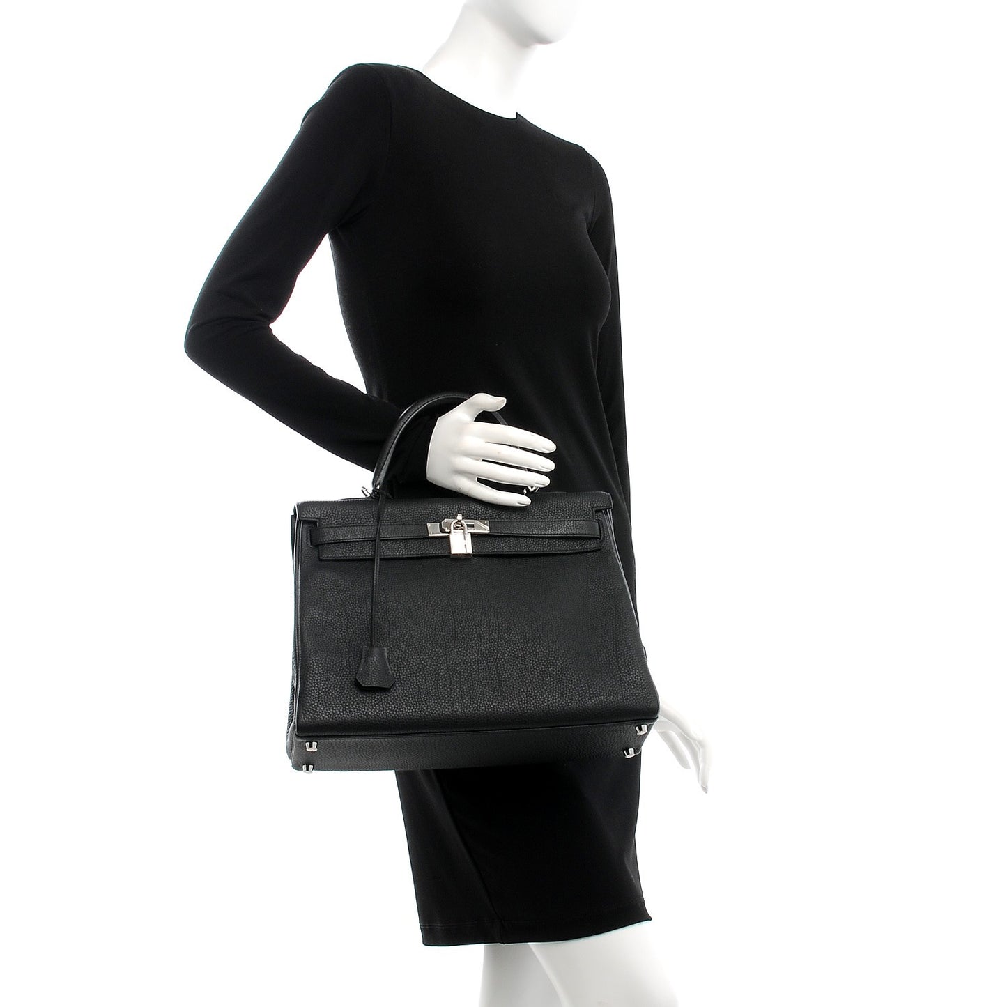 Togo Kelly Retourne 35 Black