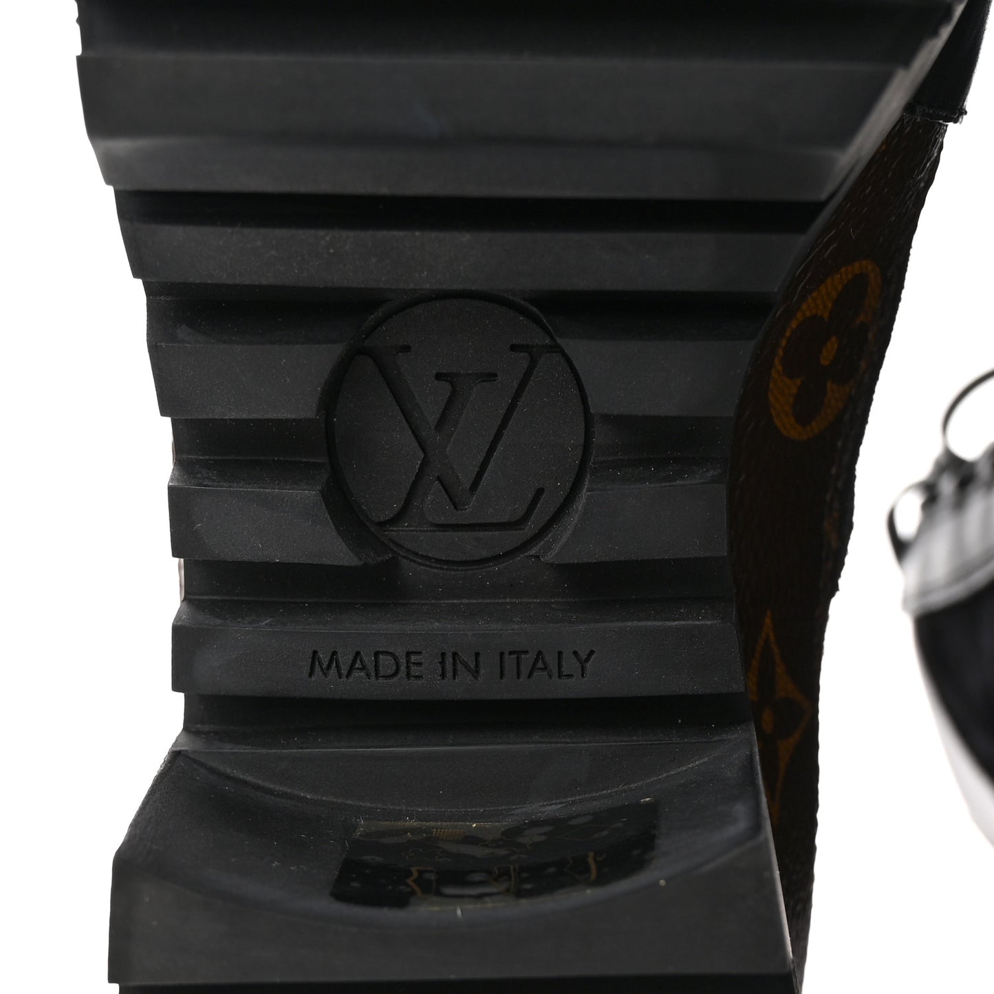 Suede Calfskin Monogram Laureate Platform Desert Boots 38 Black