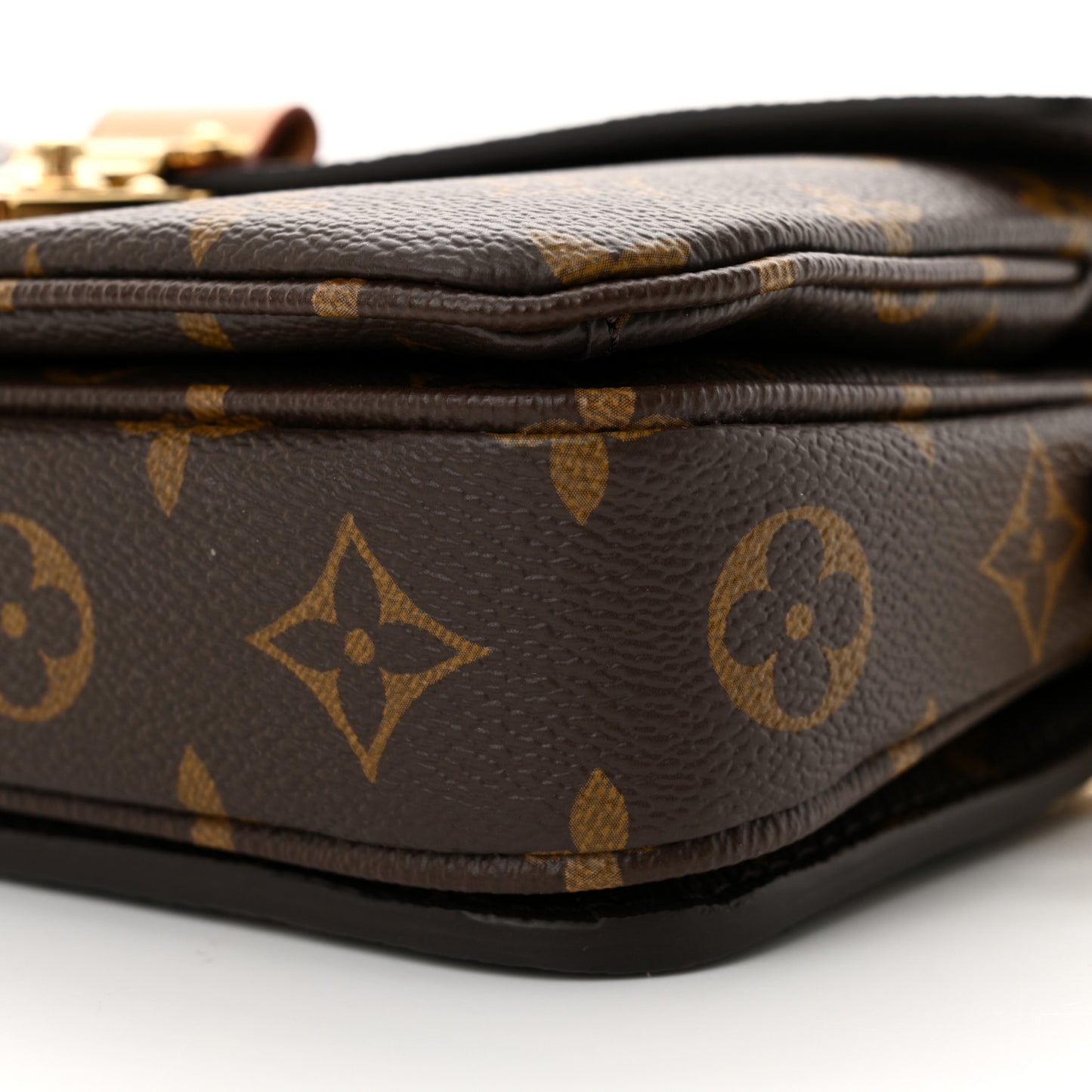 Monogram Pochette Metis East West