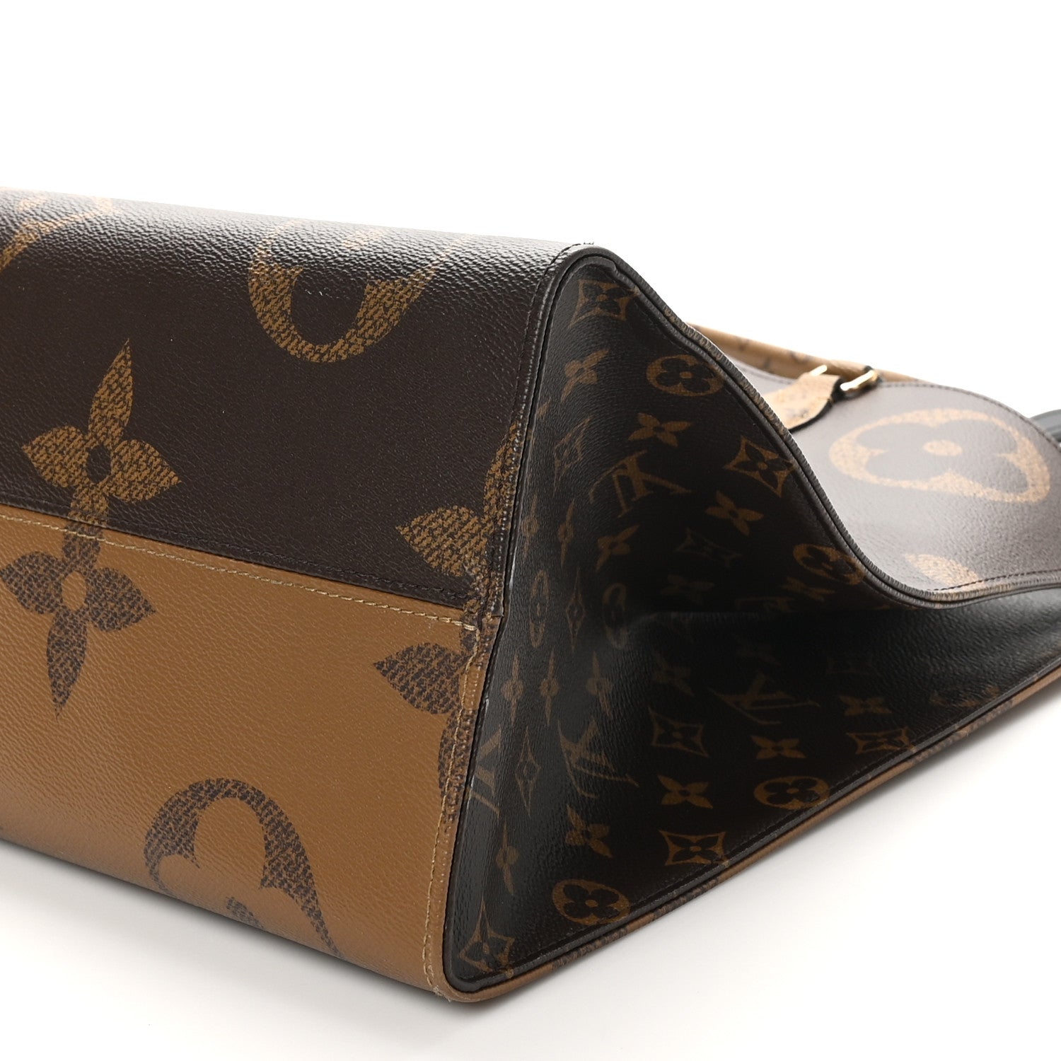 Louis Vuitton Reverse Monogram Giant Onthego GM 9 of 9