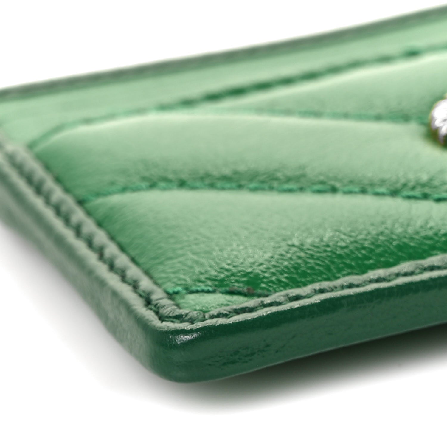 Gucci Azalea Calfskin Enamel Matelasse Diagonal Torchon GG Marmont Card Holder New Shamarock Emerald 13 of 18
