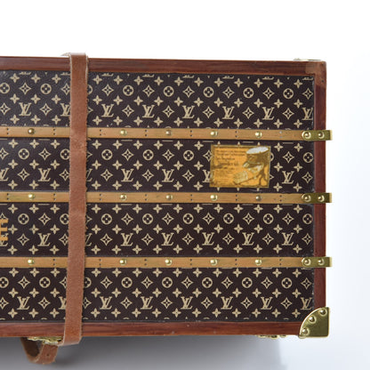 Louis Vuitton Miss France Trunk Paperweight 5 of 5