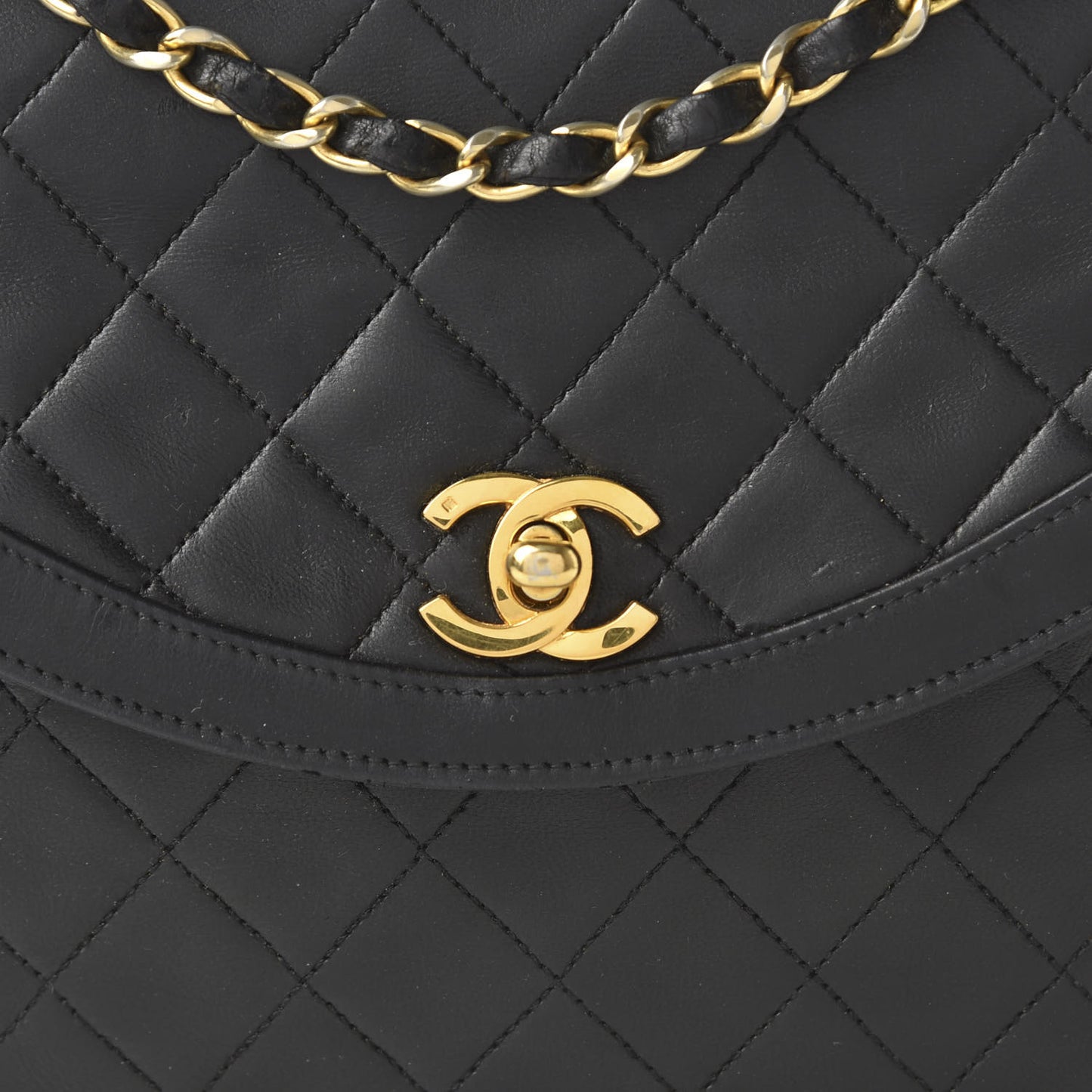 Lambskin Quilted Medium Single Flap Black