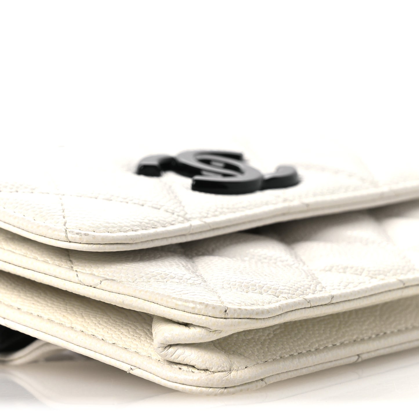 Caviar Quilted My Everything Belt Flap Card Holder White