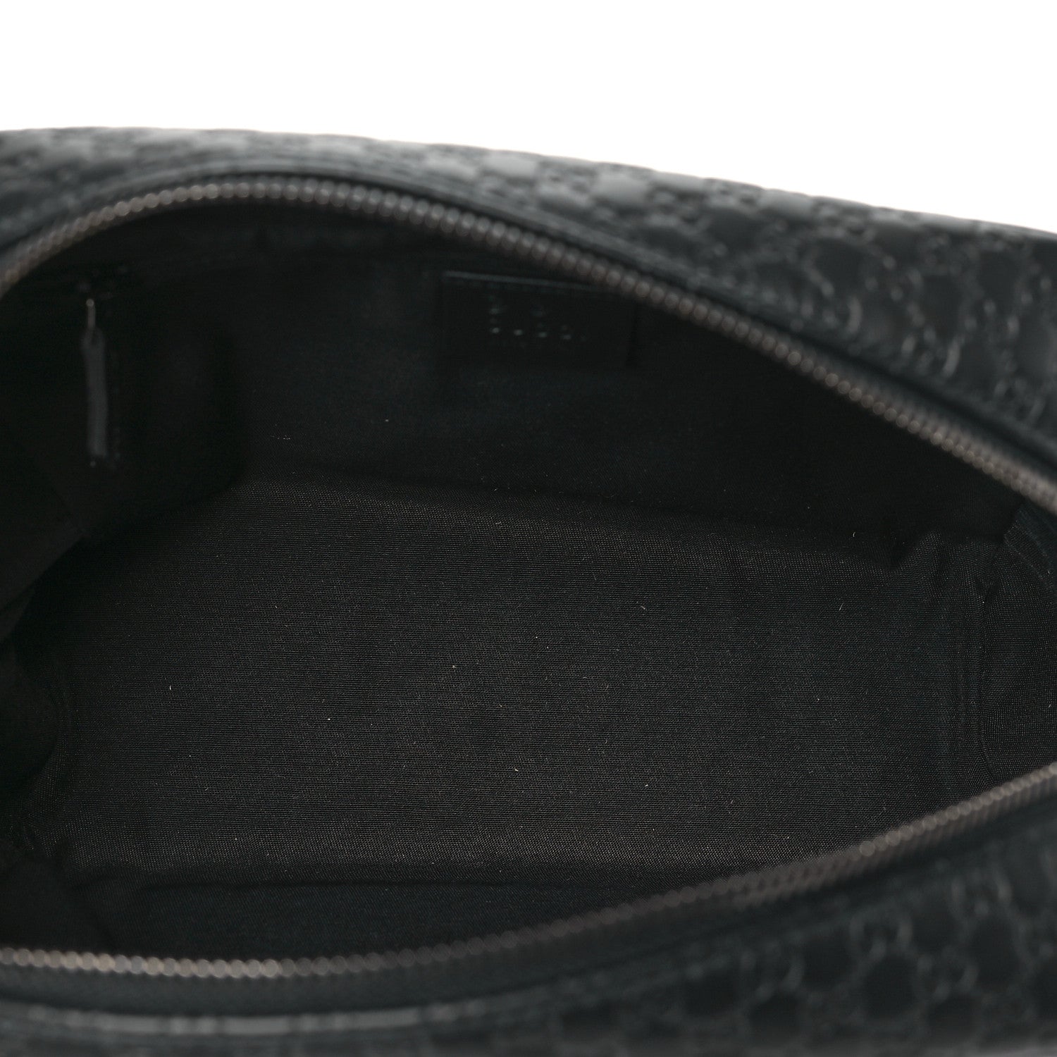 Gucci Microguccissima Toiletry Case Black 1727089 – FASHIONPHILE