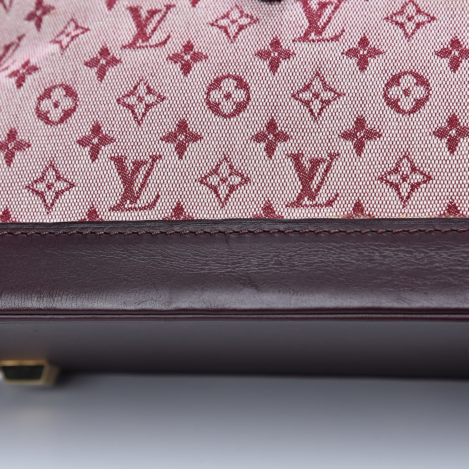 Louis Vuitton Mini Monogram Alma Long Cherry 14 of 17