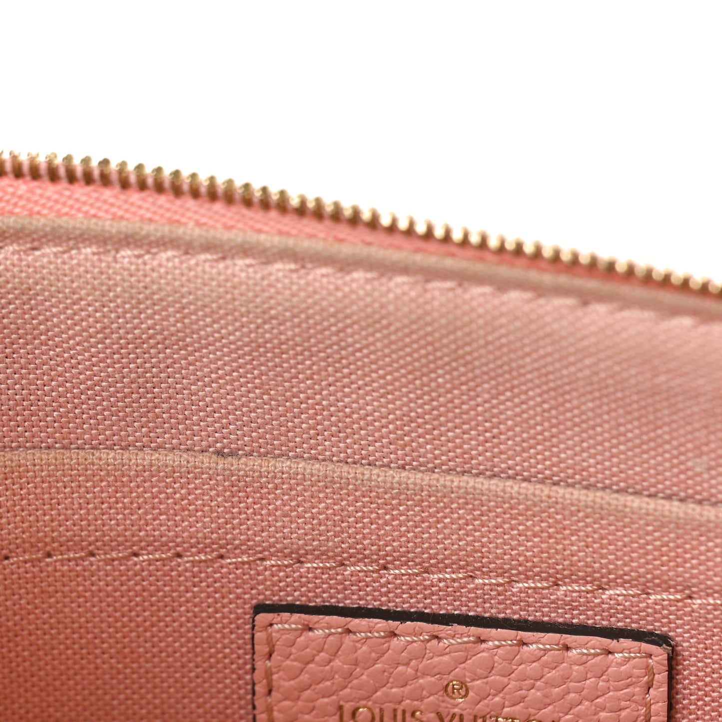LOUIS VUITTON Monogram Pallas Clutch Rose Poudre