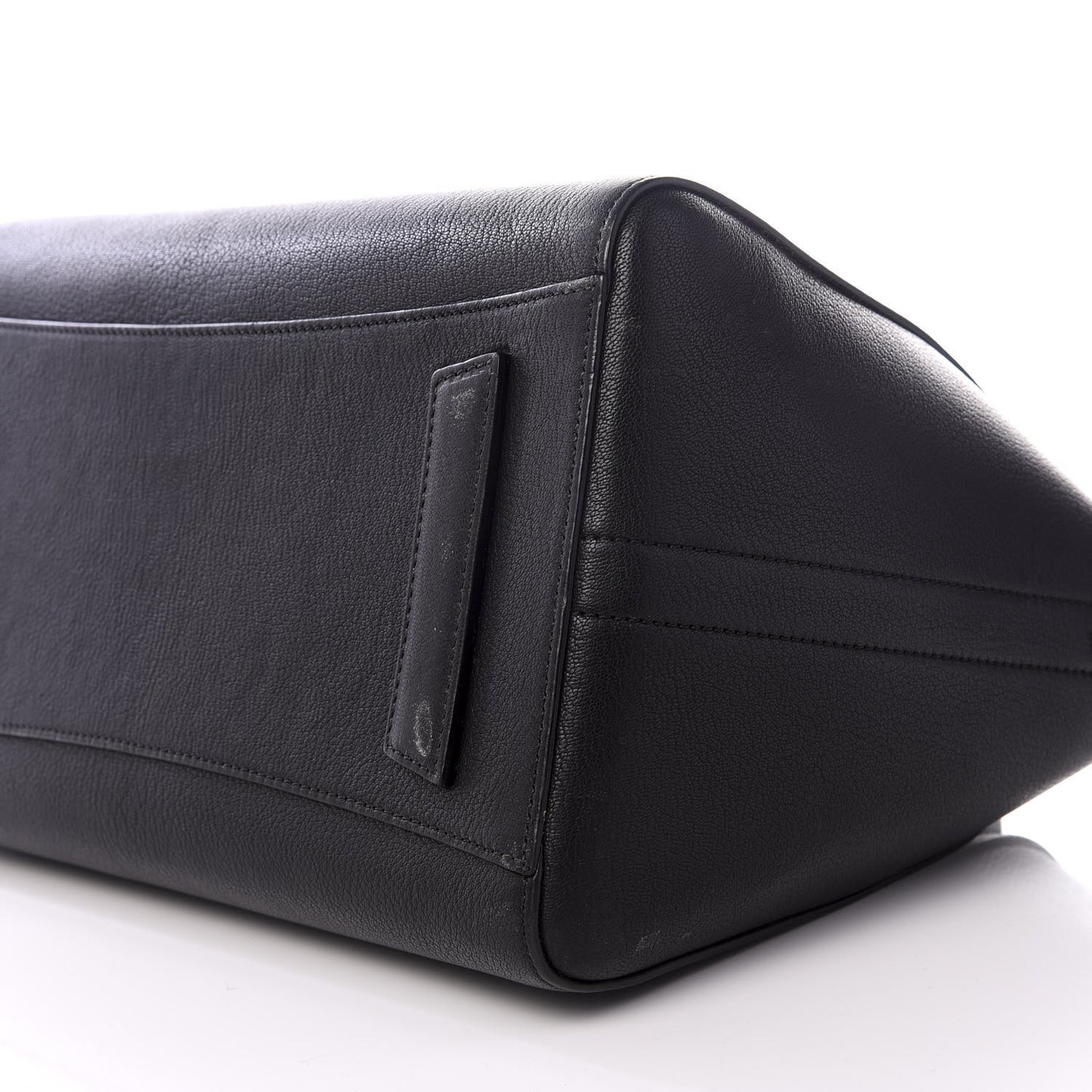 Sugar Goatskin Medium Antigona Black