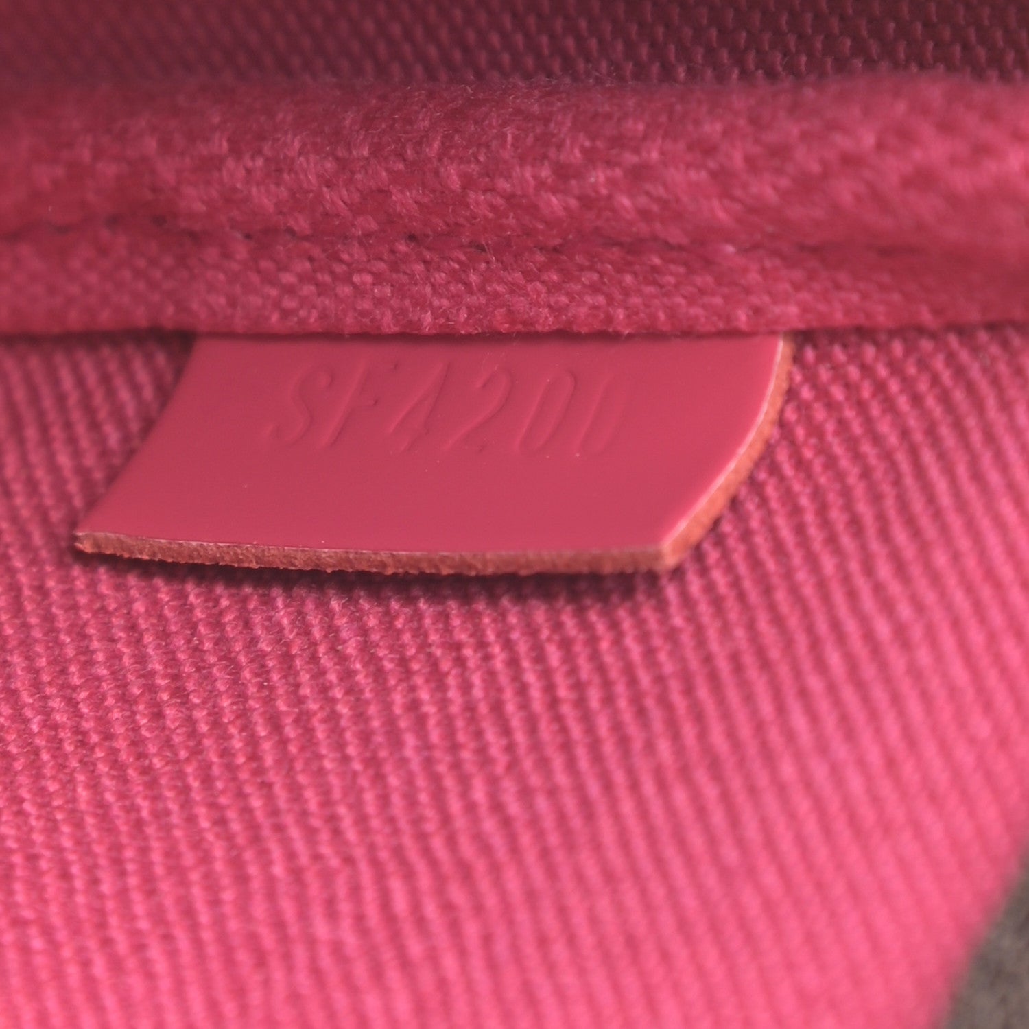 Louis Vuitton Monogram 2020 Christmas Animation Roller Coaster Mini Pochette Accessories Pivoine 7 of 7
