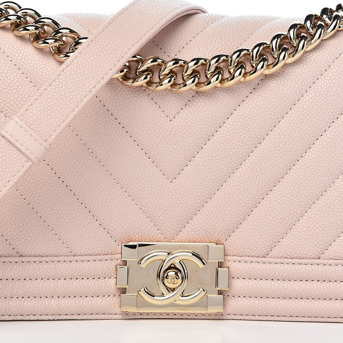 Caviar Chevron Quilted Medium Boy Flap Nude