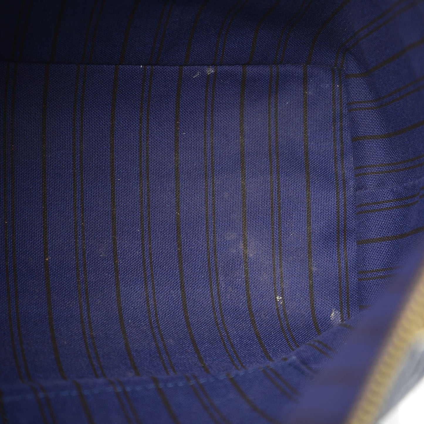 Empreinte Bastille MM Iris