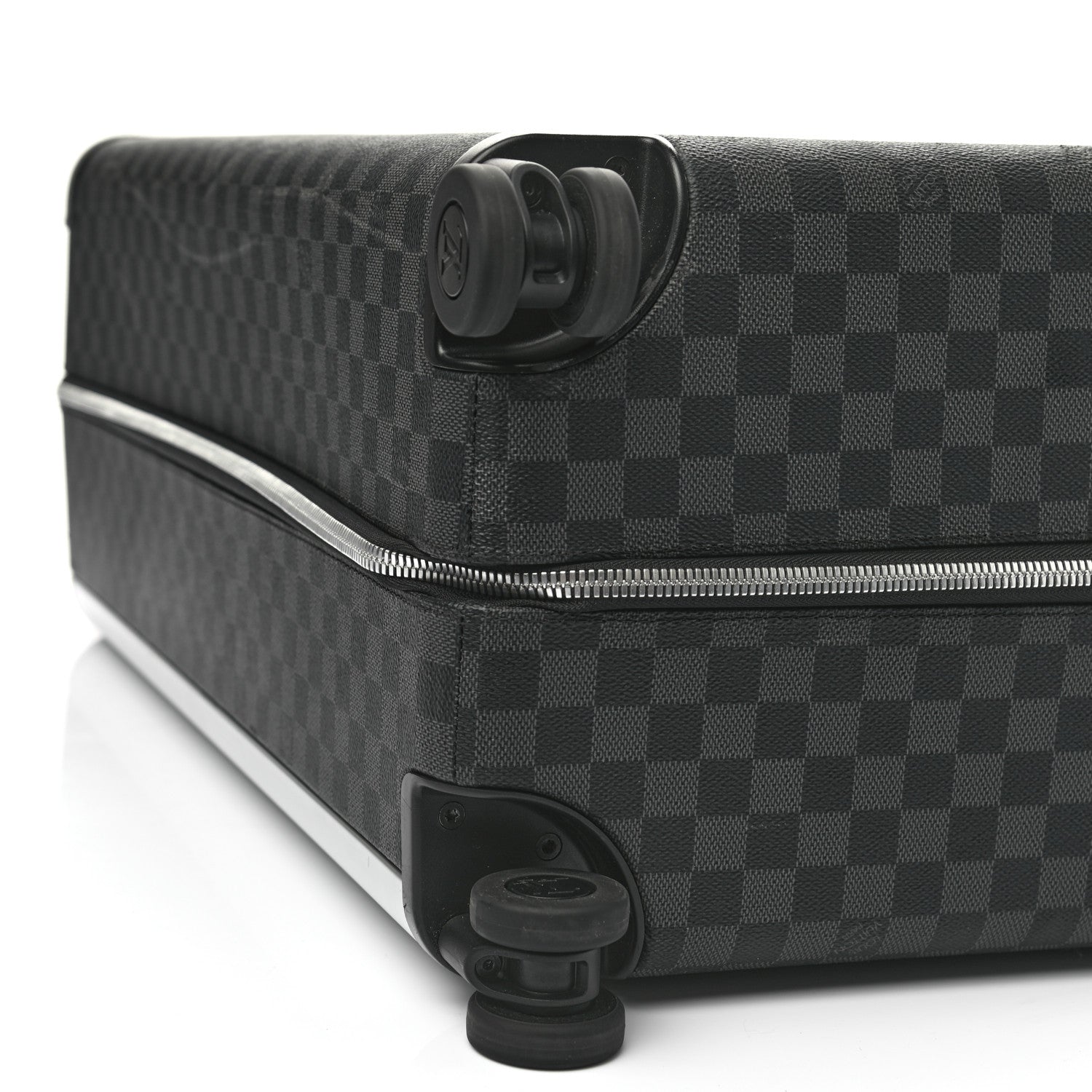 Louis Vuitton Damier Graphite Horizon 70 7 of 9