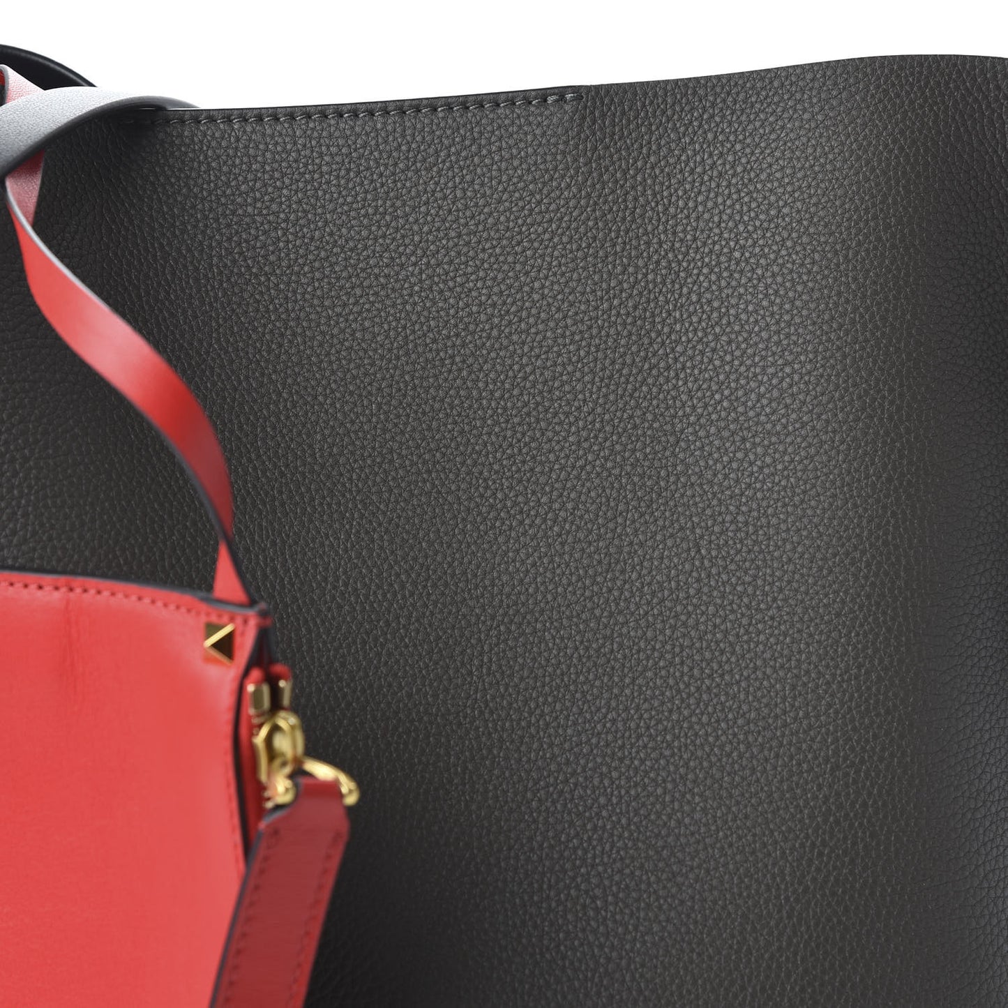 Grainy Calfskin Escape Hobo Bag Graphite