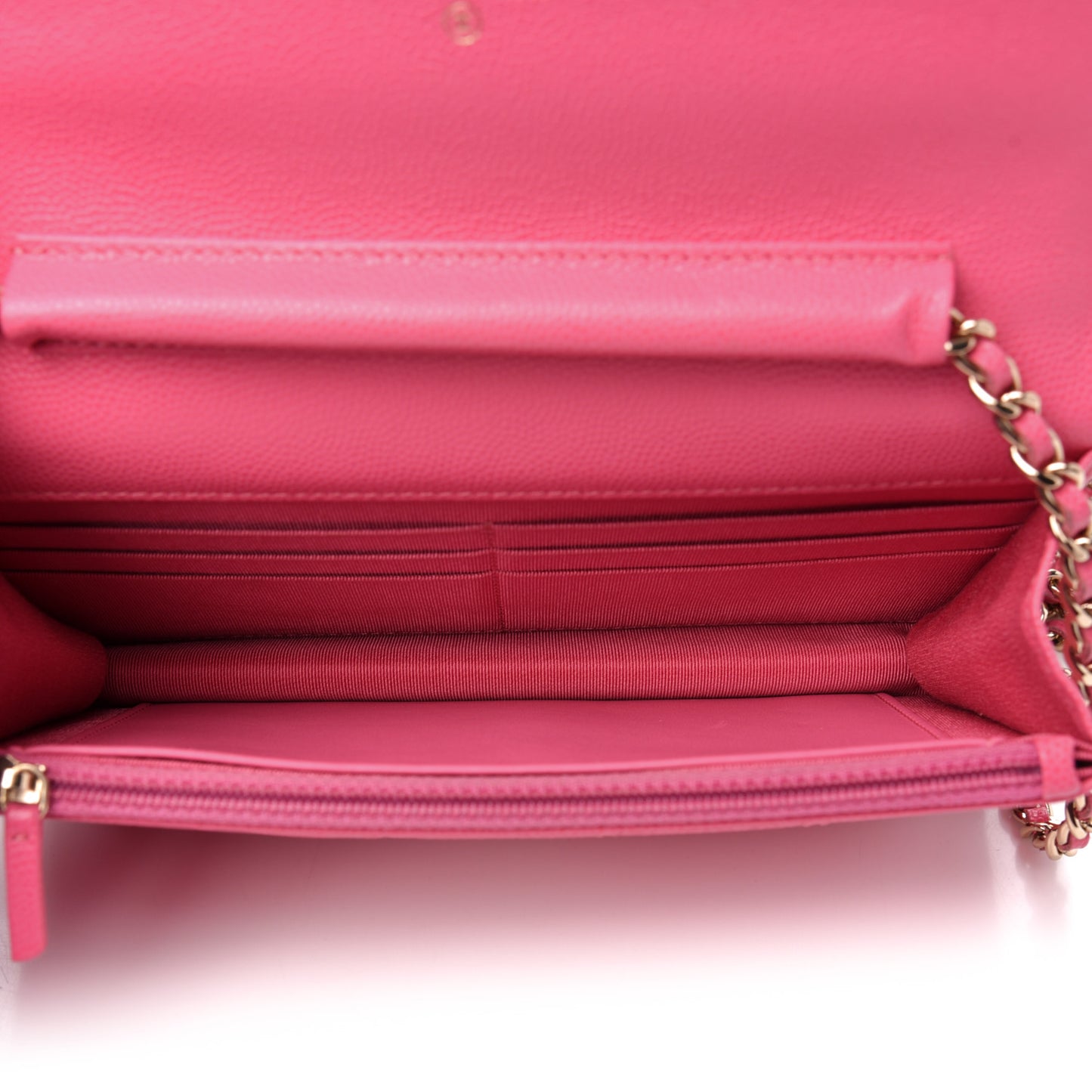 Caviar Quilted Wallet on Chain WOC Pink