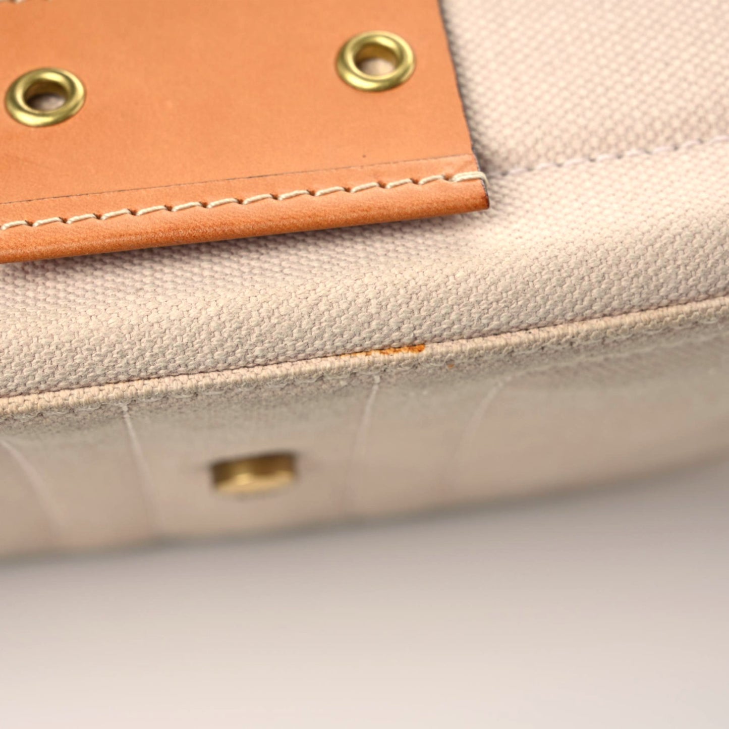 Canvas Calfskin Street Chic Shoulder Bag Pink