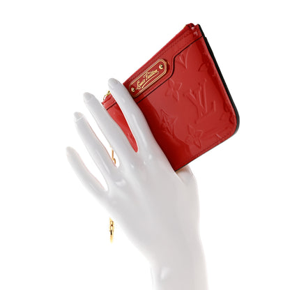 Louis Vuitton Vernis Key Pouch Pomme D'Amour 2 of 7