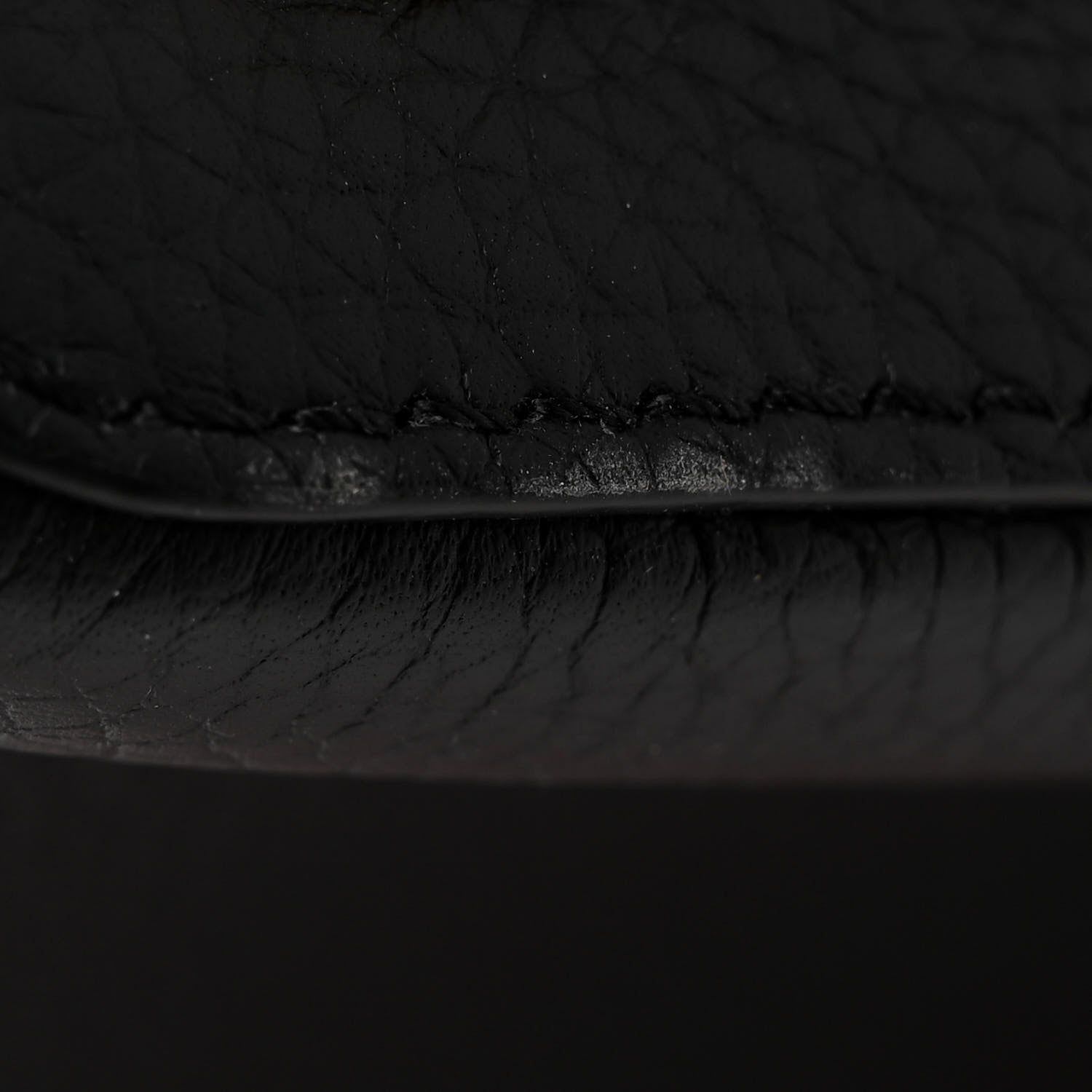 Louis Vuitton Taurillon Capucines PM Black Rose Berlingot 10 of 10