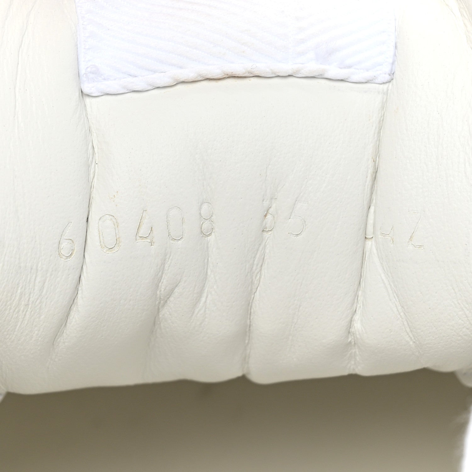 Gucci Calfskin GG Tennis Embossed Perforated Womens Platform 55mm Sneakers 35 Great White 9 of 14