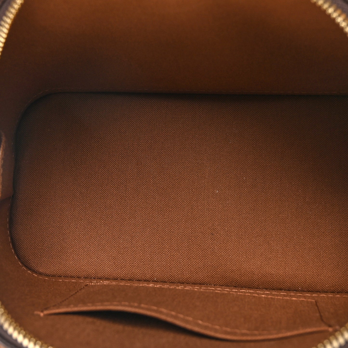 Monogram Alma BB