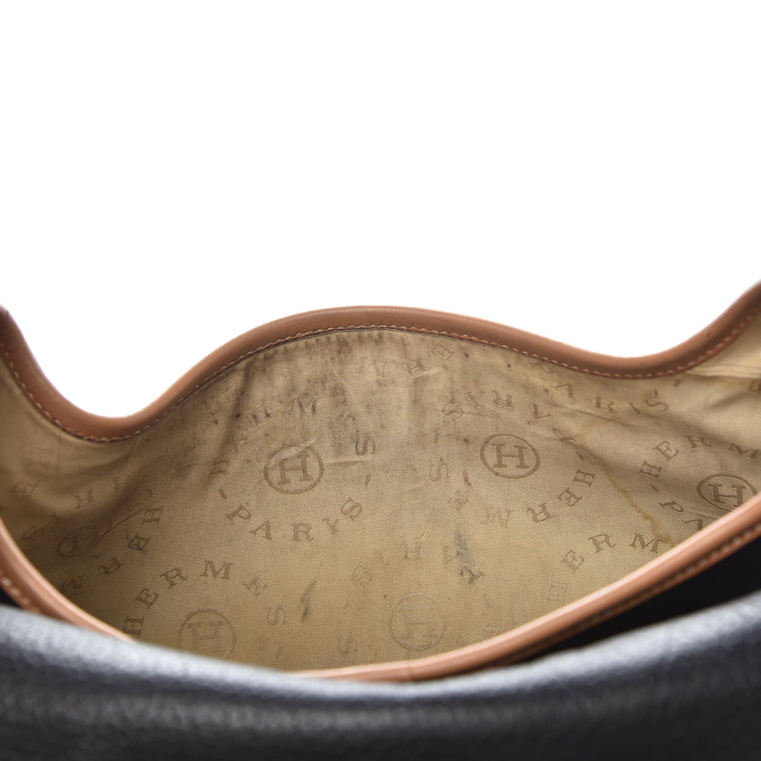 Hermes Fjord Noumea Messenger Black 10 of 15