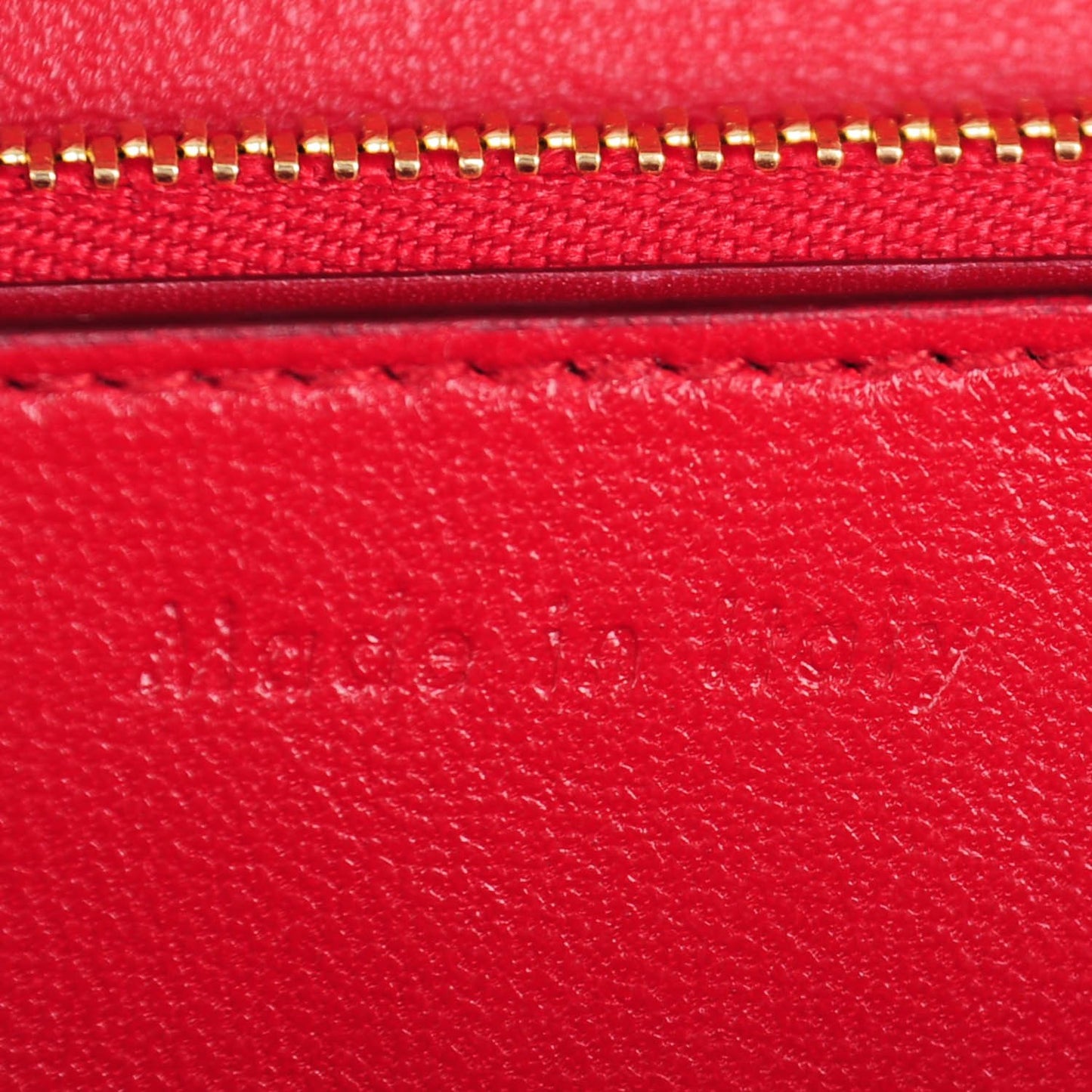 Box Calfskin Medium Classic Box Flap Bag Red