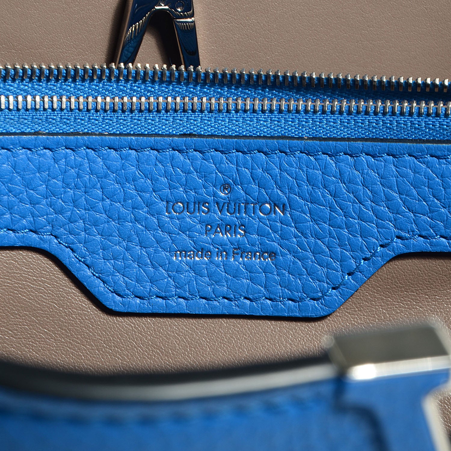 Louis Vuitton Taurillon Capucines MM Outremer 6 of 7