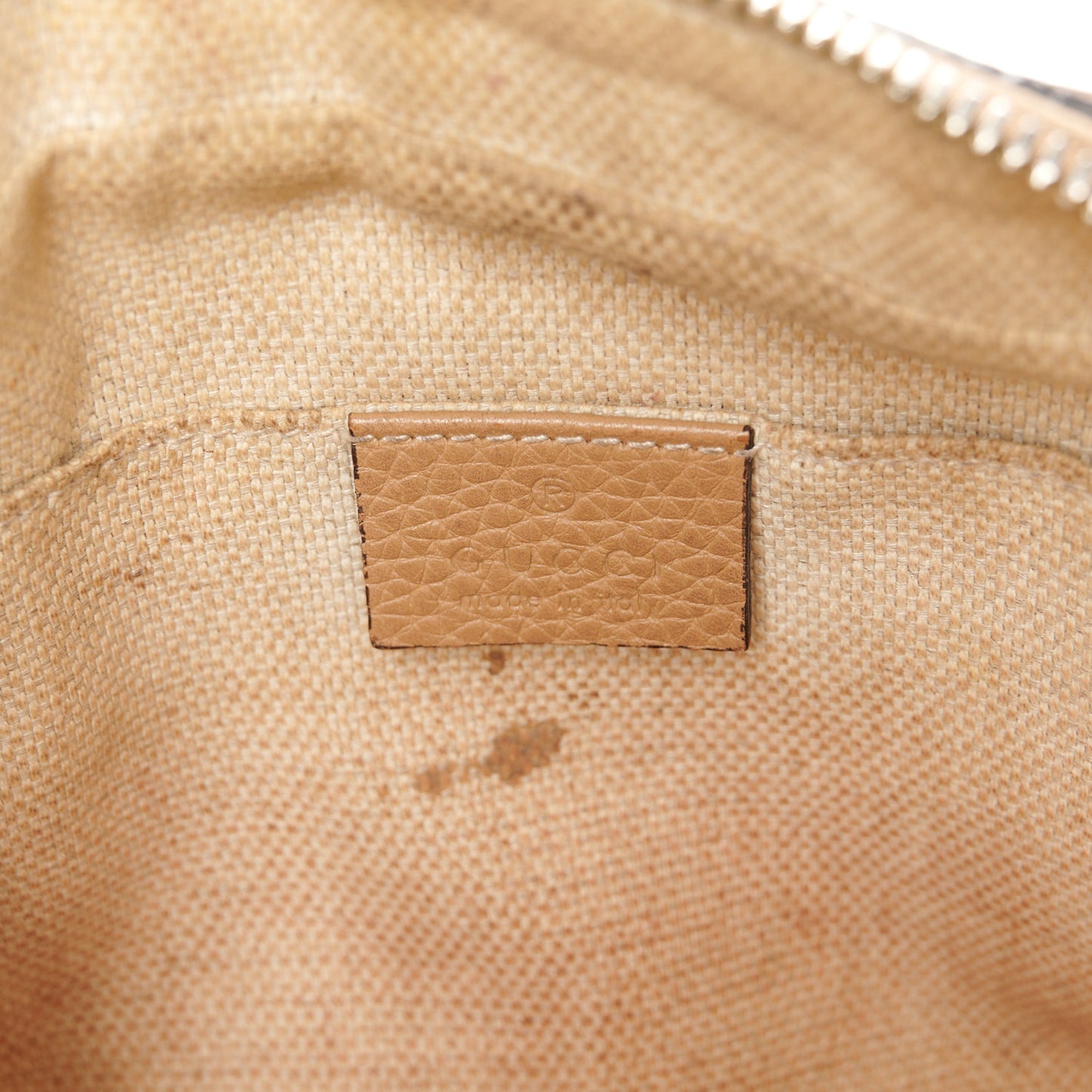 Pebbled Calfskin Small Soho Disco Bag Camelia