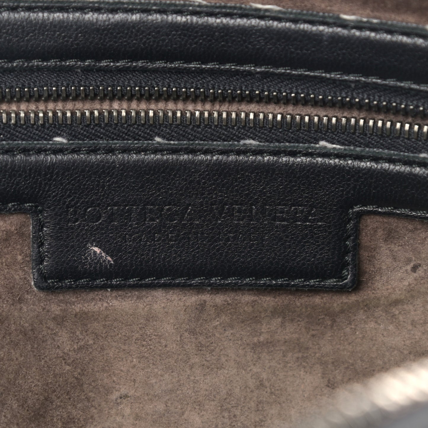 Nappa Intrecciato Nodini Crossbody Messenger Black