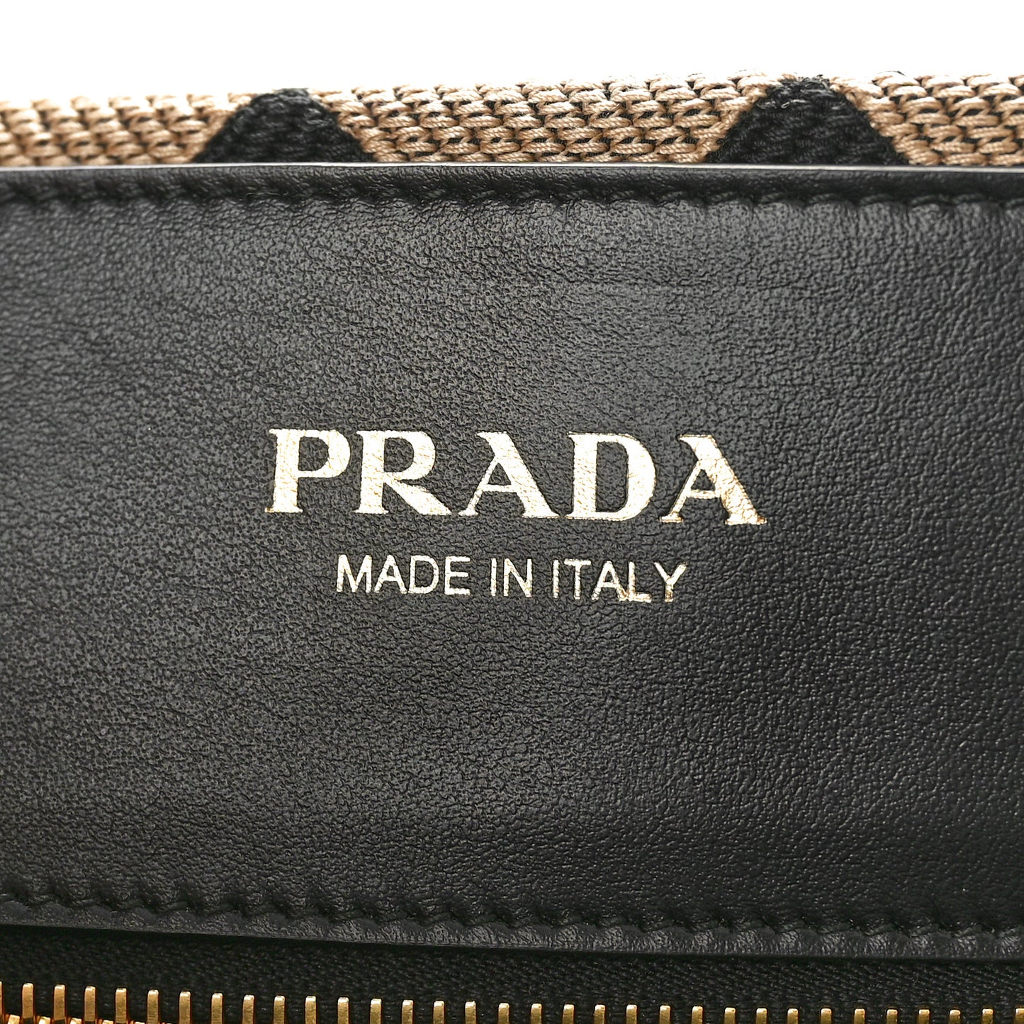 Jacquard Saffiano Triangolo Symbole Embroidered Large Tote Black Corda