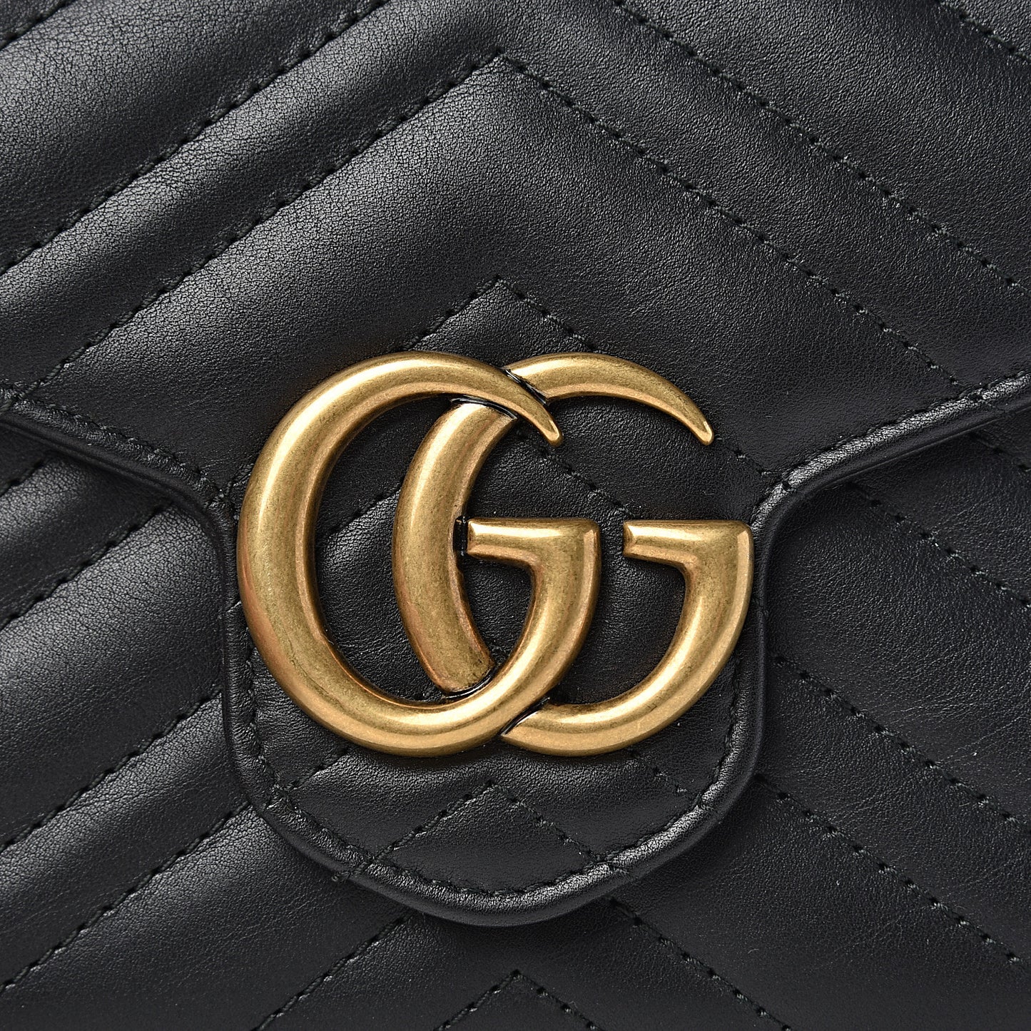 Calfskin Matelasse GG Marmont Chain Wallet Black