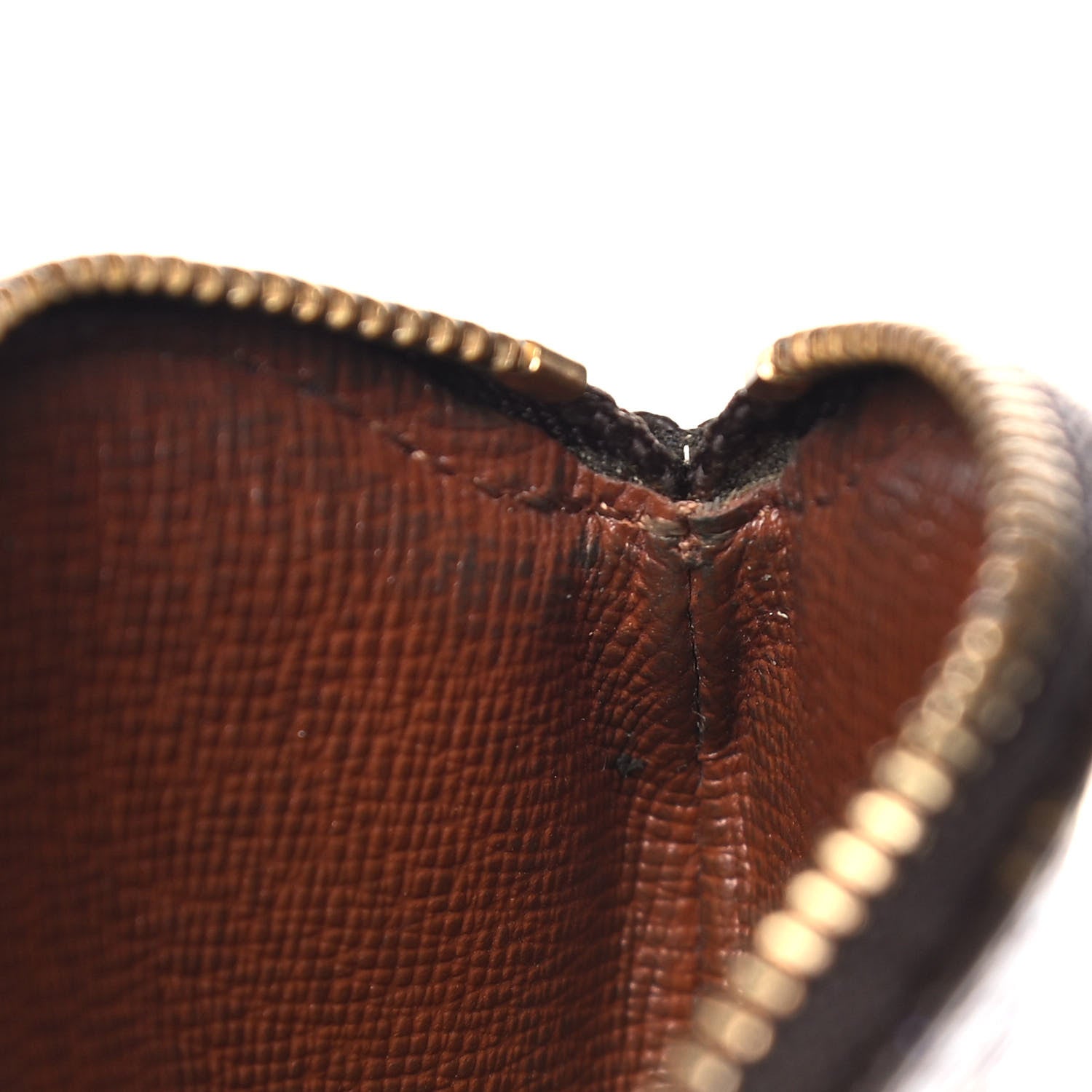 Louis Vuitton Monogram Round Coin Purse 11 of 11
