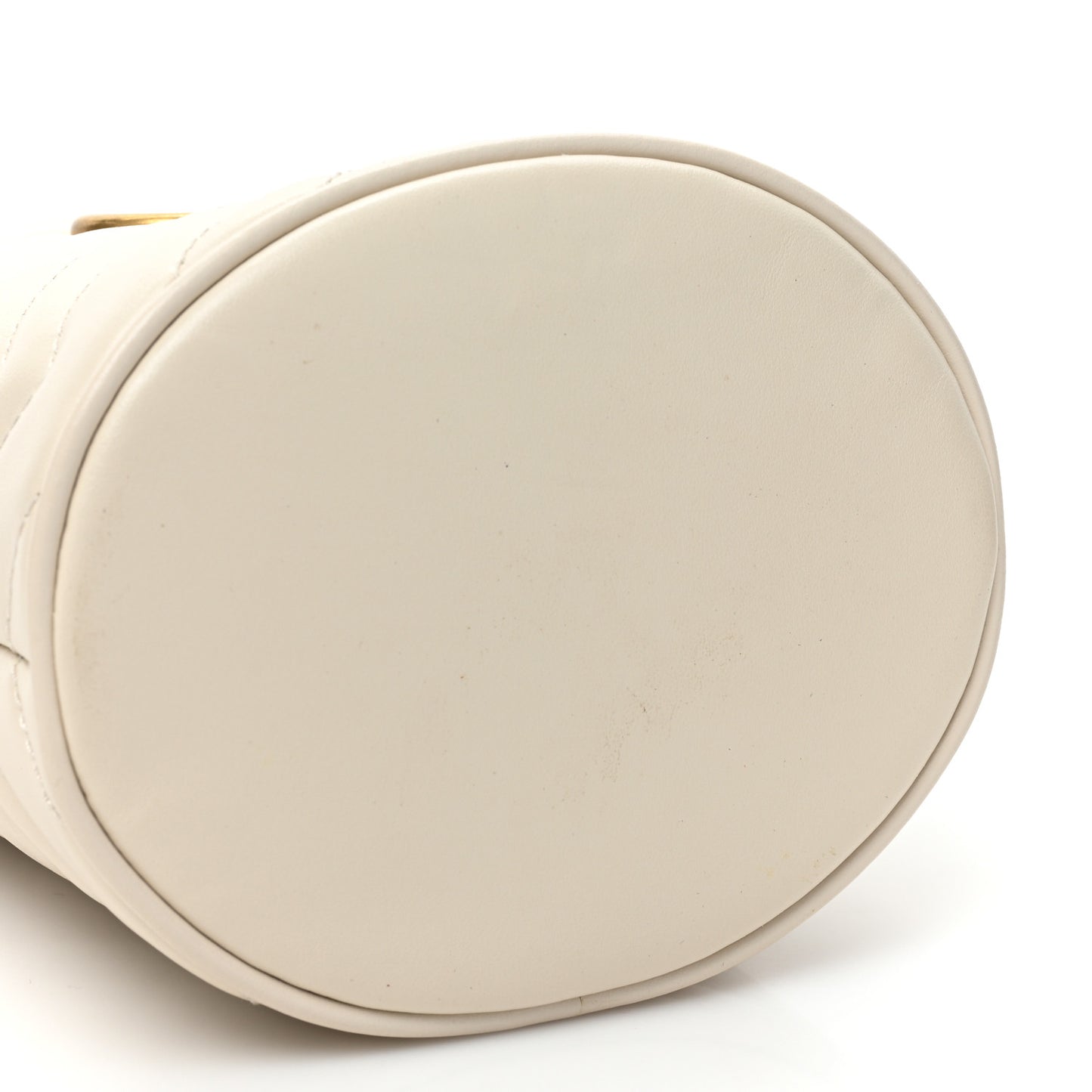 Calfskin Matelasse Mini GG Marmont 2.0 Bucket Bag White