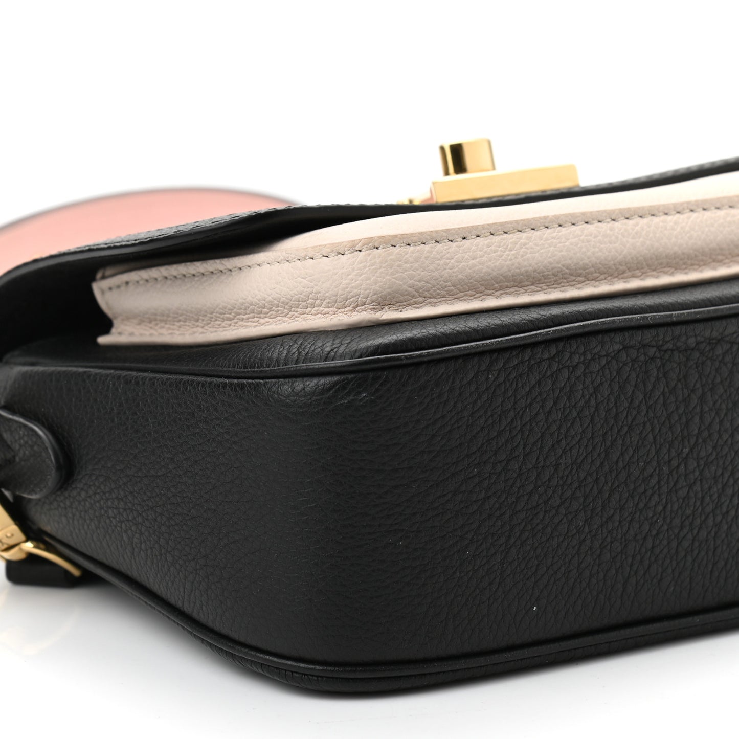 Grained Calfskin Lockme Tender Black