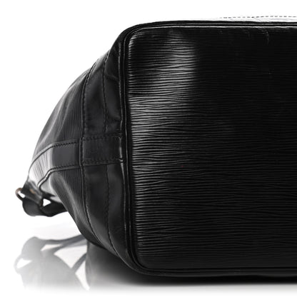 Louis Vuitton Epi Noe Black 9 of 25
