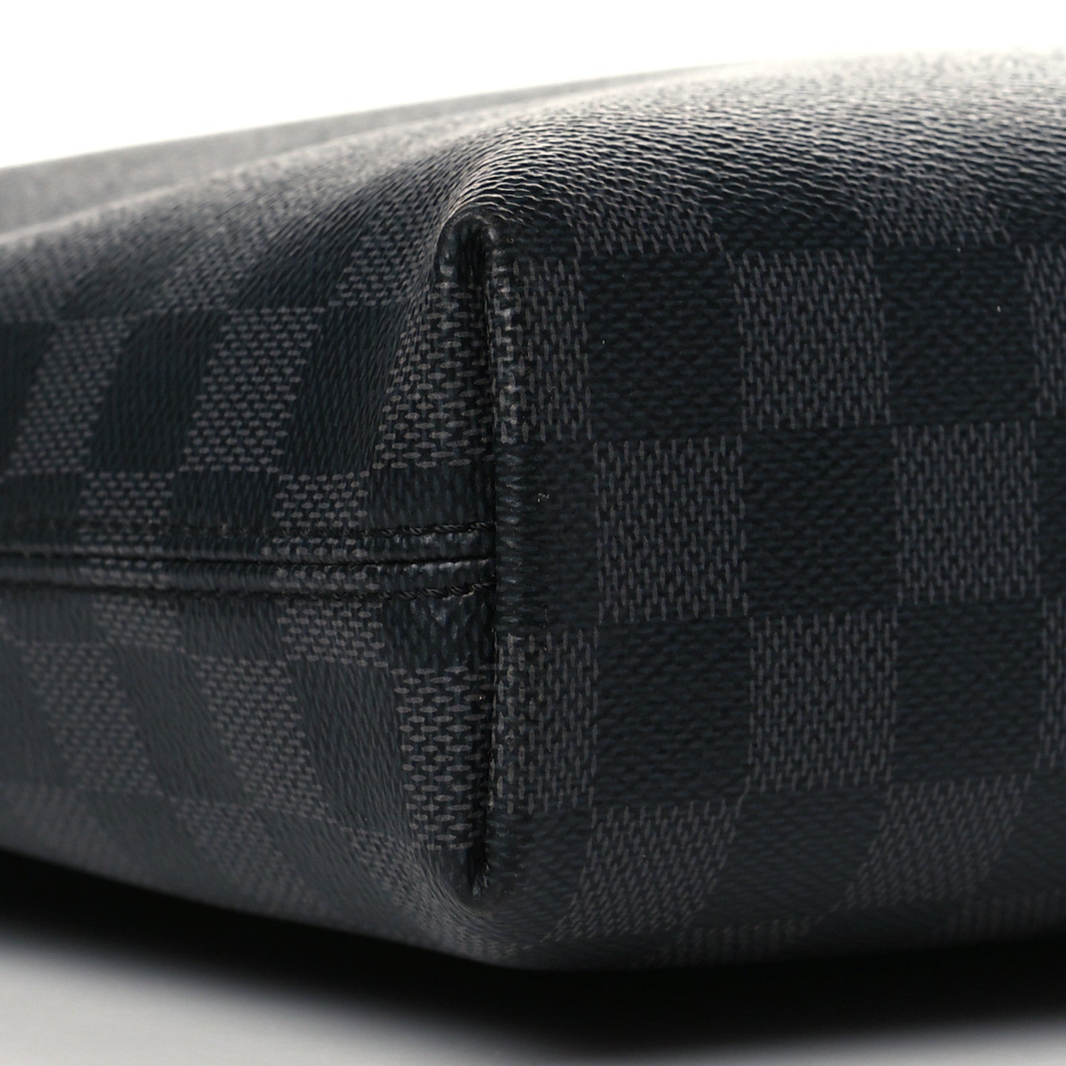 Louis Vuitton Damier Graphite Porte-Documents Jour 8 of 9