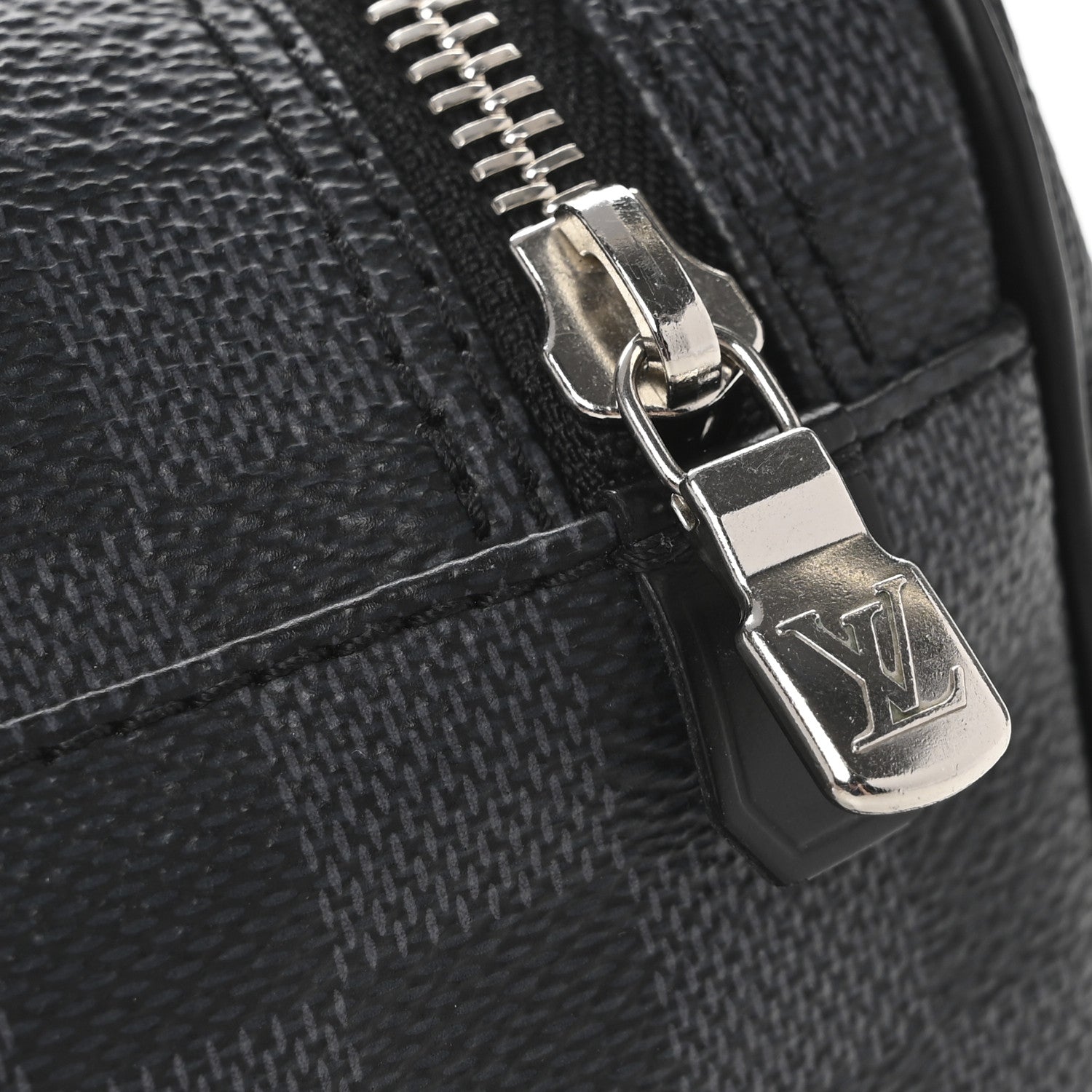 Louis Vuitton Damier Graphite Toiletry Pouch 9 of 9