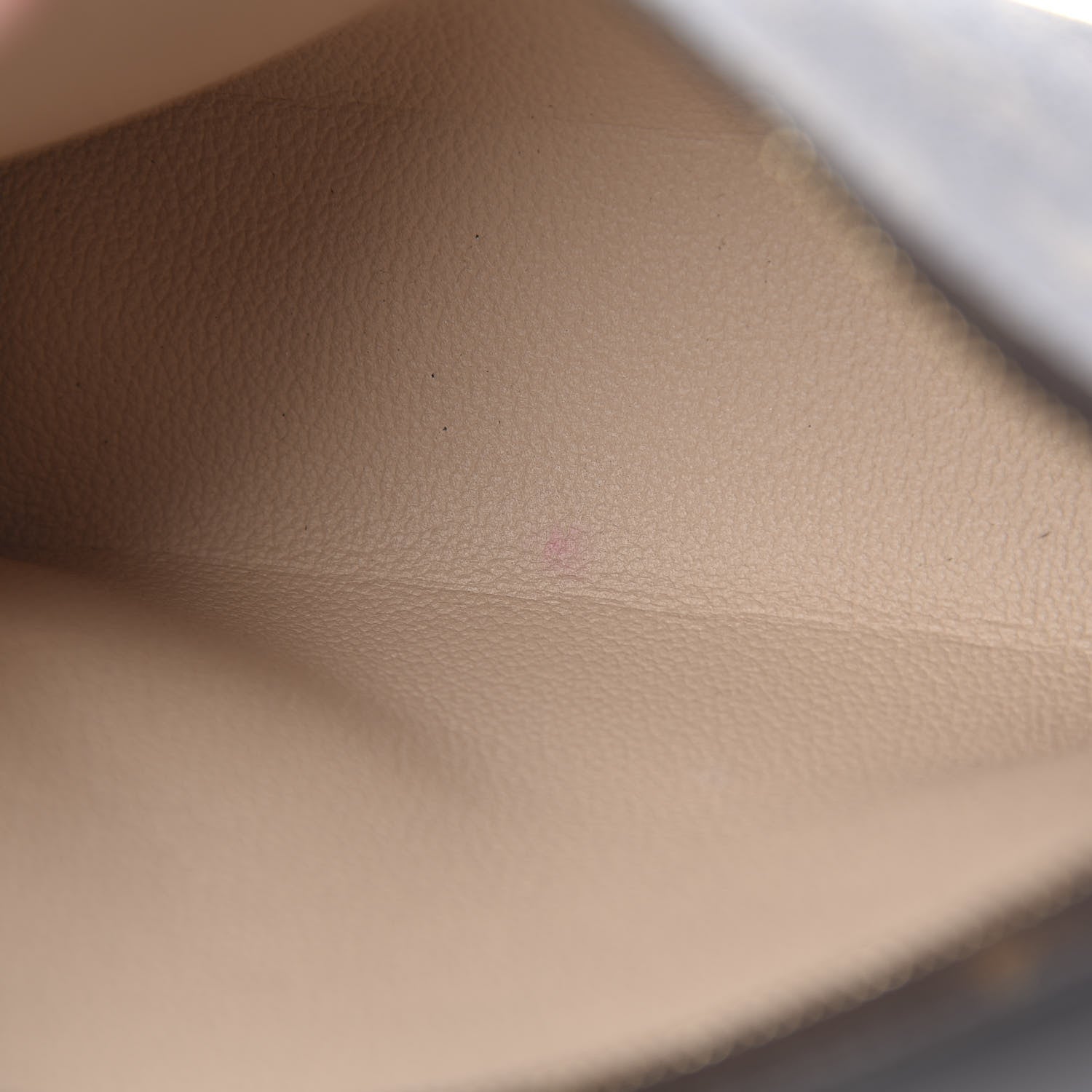 Louis Vuitton Monogram Toiletry Pouch 19 8 of 8