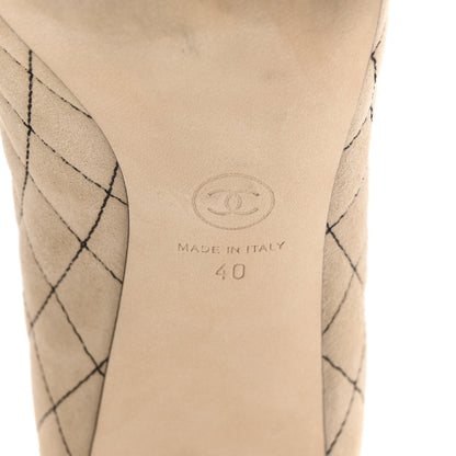 Chanel Suede Quilted Cap Toe Pumps 40 Beige Black 7 of 12