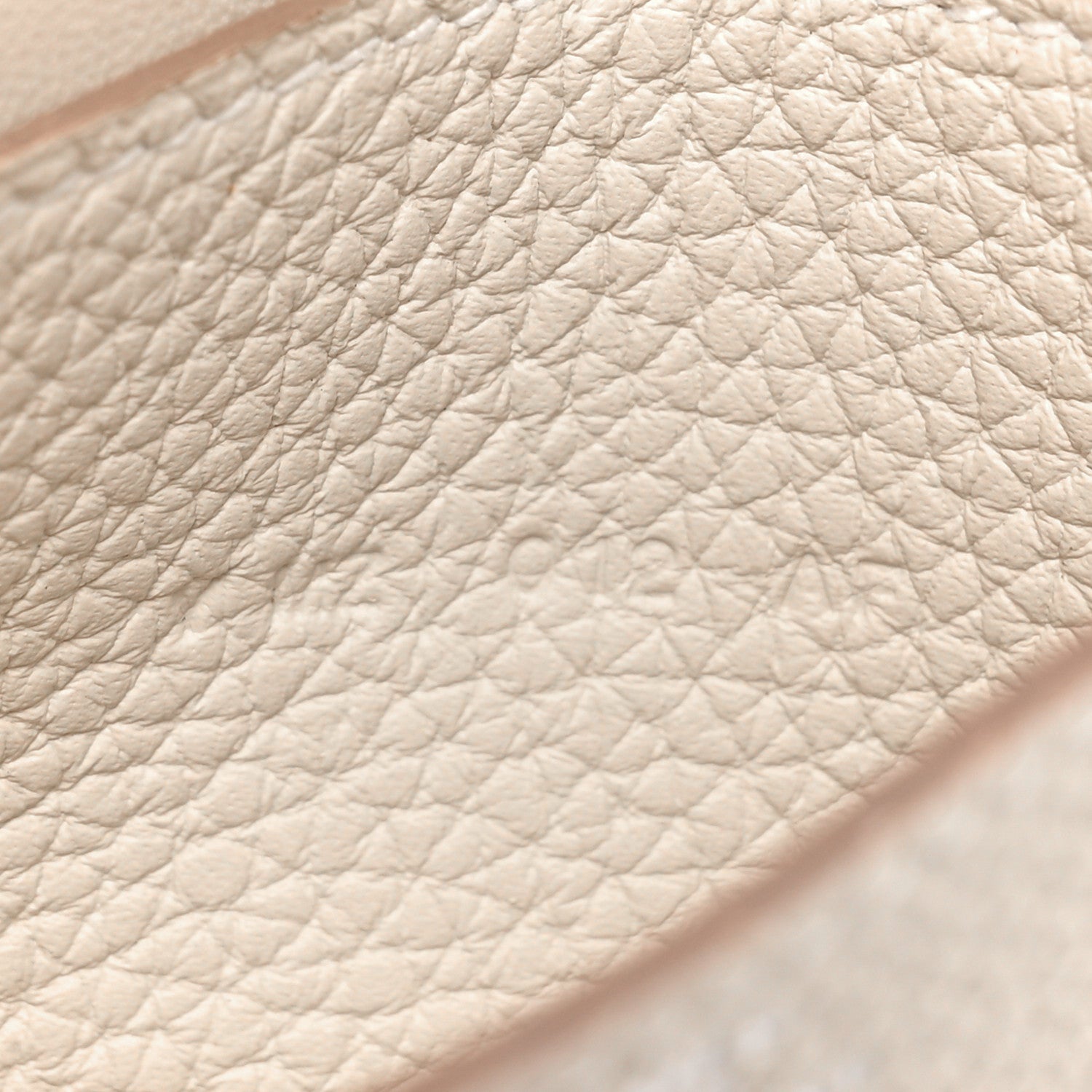 Hermes Togo Dogon Card Case Gris Perle 7 of 11