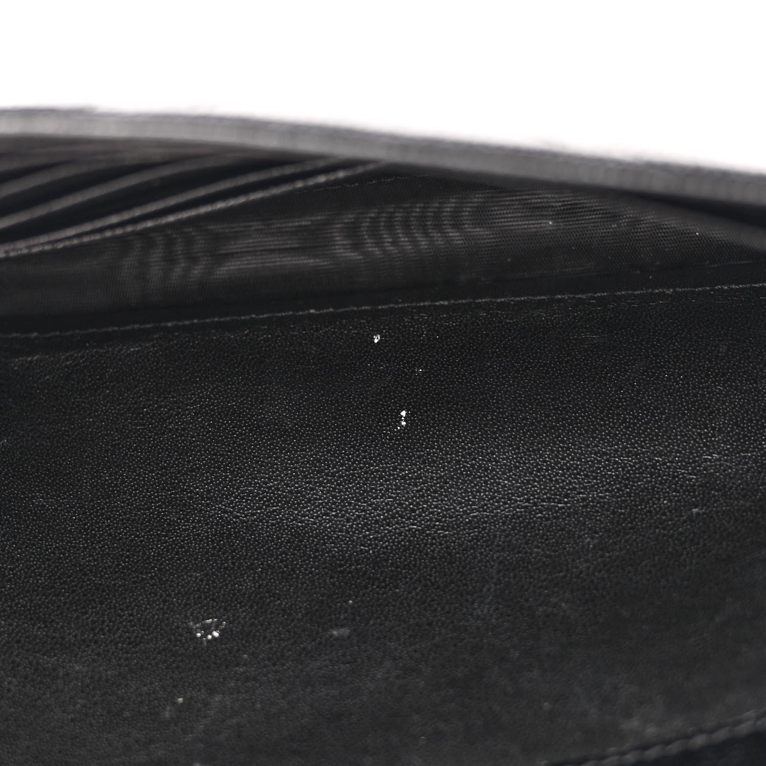 Saint Laurent Grain De Poudre Matelasse Chevron Monogram Chain Wallet Black 10 of 11