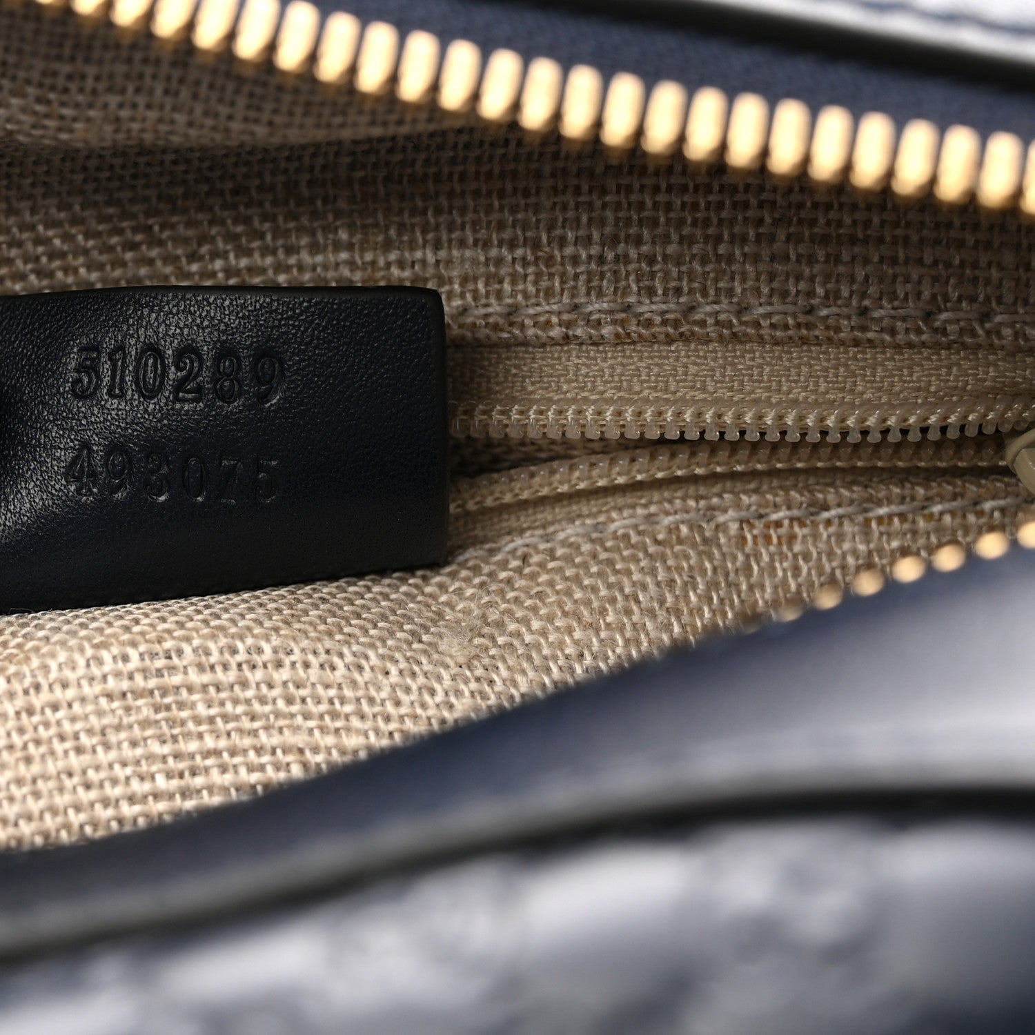 Gucci Soft Microguccissima Small Crossbody Bag Blue 13 of 19