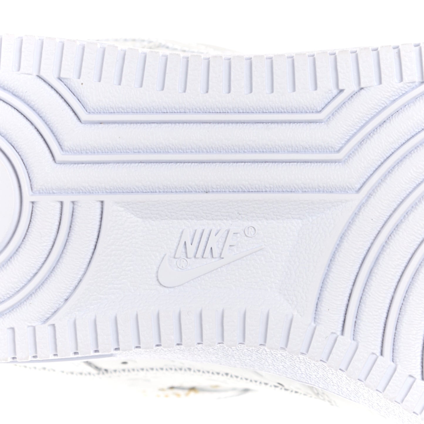 X NIKE AIR FORCE 1 Calfskin Monogram Mens Low Top Sneakers 7 White
