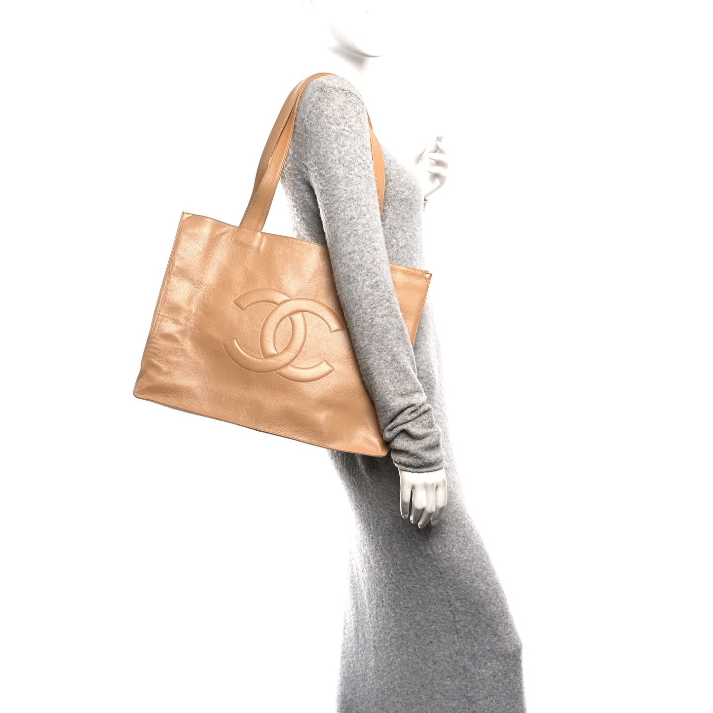 Caviar Timeless CC Tote Beige