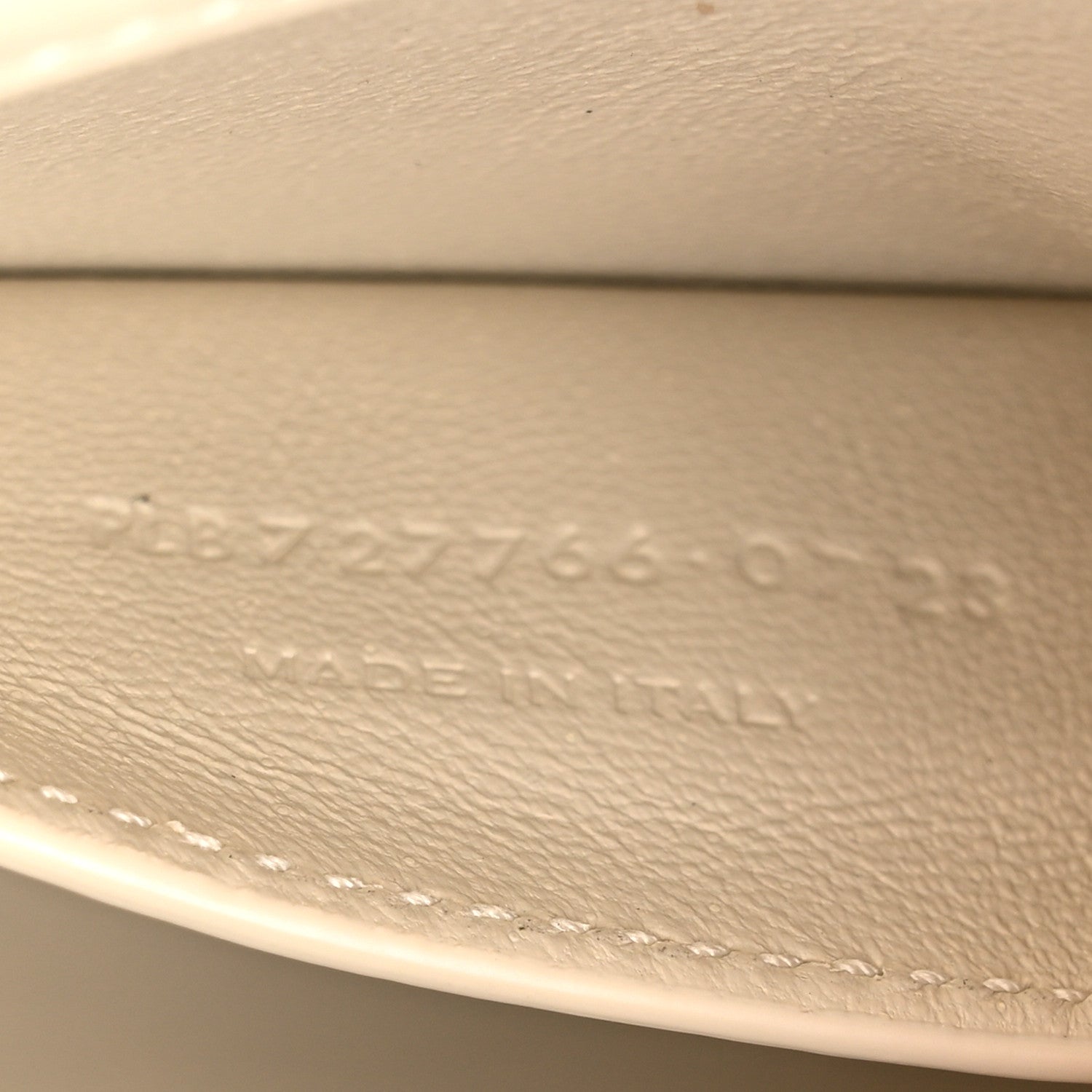 Saint Laurent Smooth Calfskin Mini Manhattan Shoulder Bag Blanc Vintage 7 of 11
