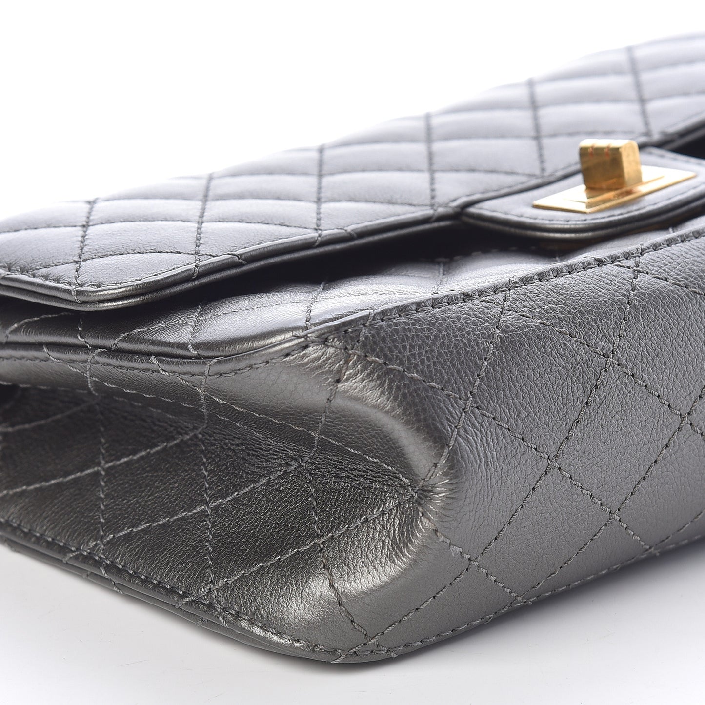 Metallic Calfskin Quilted 2.55 Reissue 225 Flap Charcoal