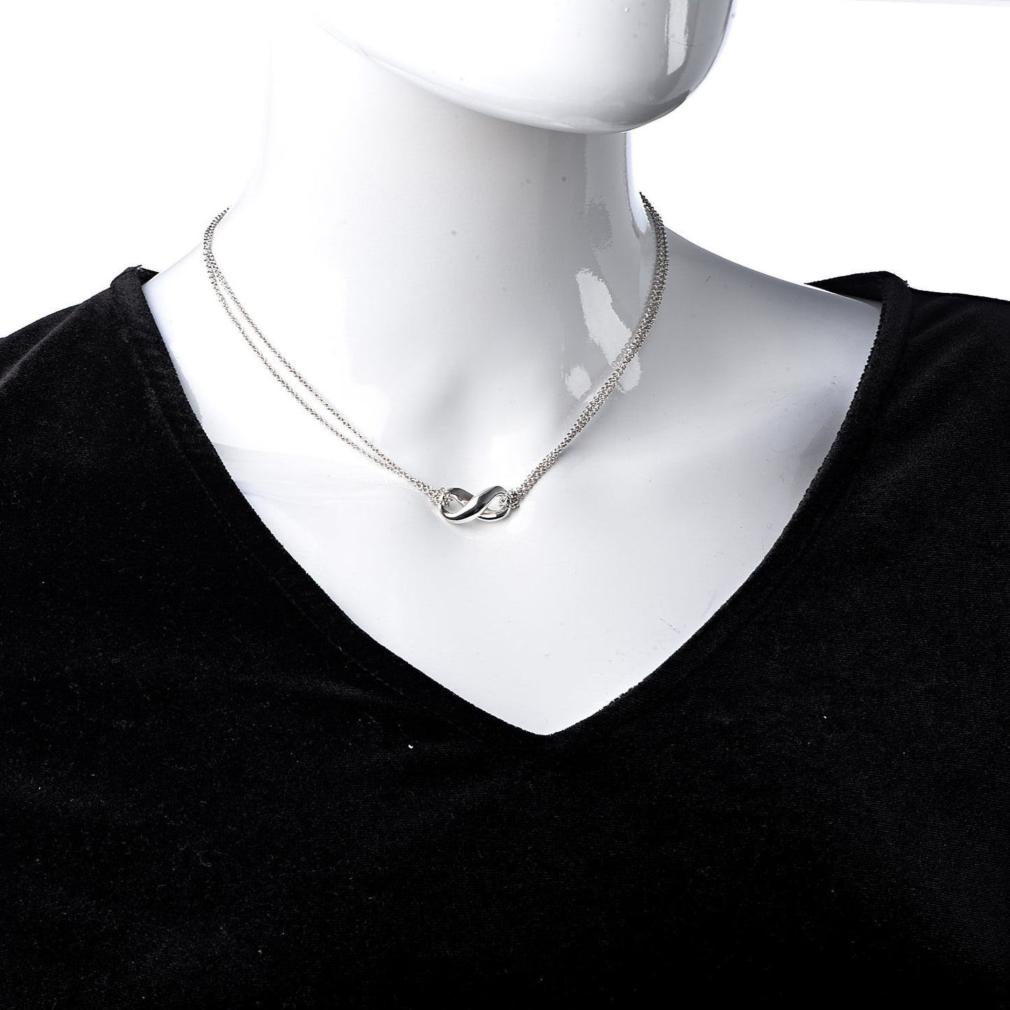Sterling Silver Figure 8 Pendant Necklace