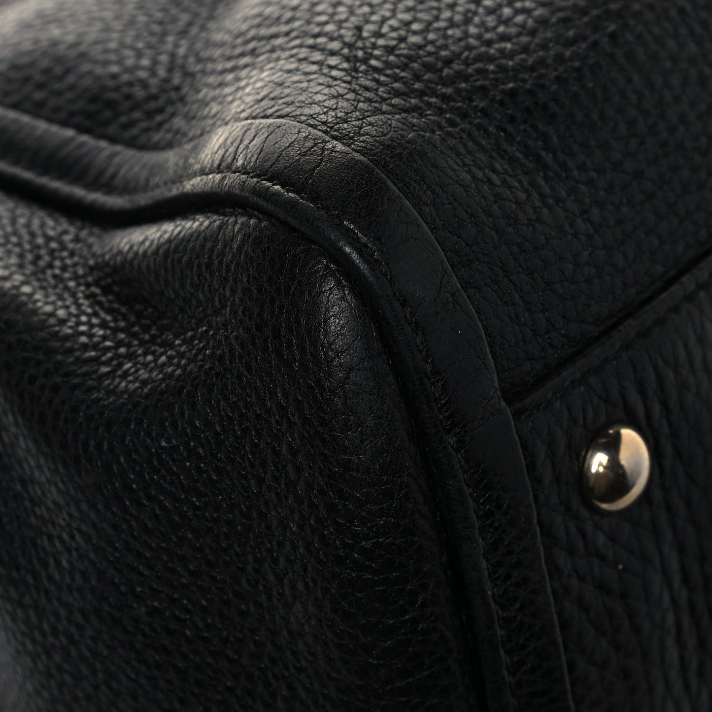 Pebbled Calfskin Medium Soho Shoulder Bag Black