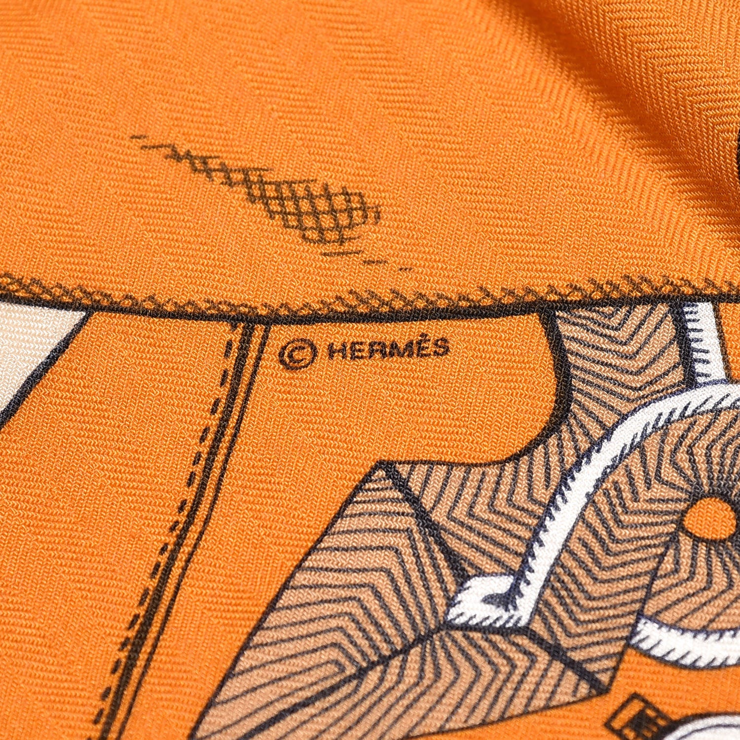 Hermes Cashmere Silk Zouaves Et Dragons Shawl 140 Lavande Gold Beige 4 of 4