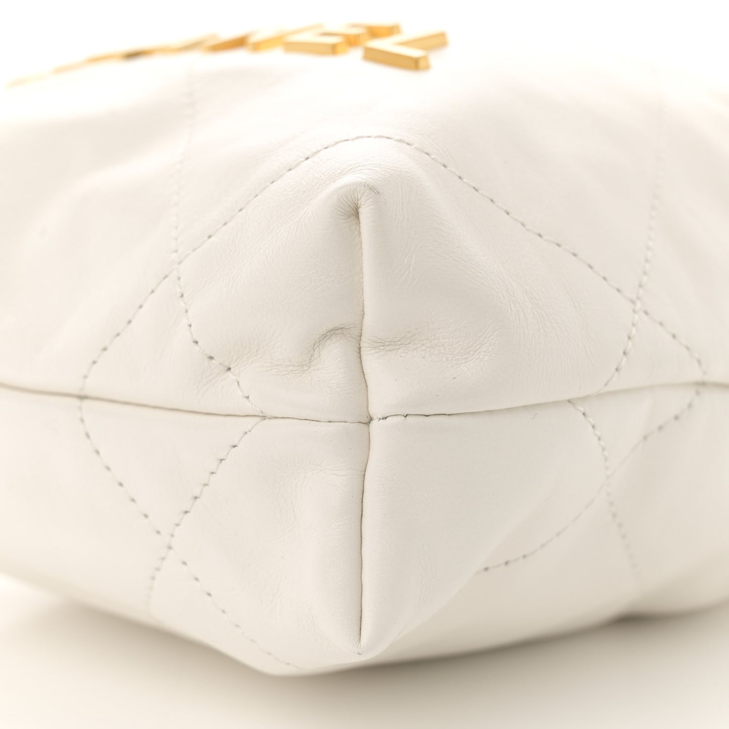 Shiny Calfskin Quilted Mini Chanel 22 White